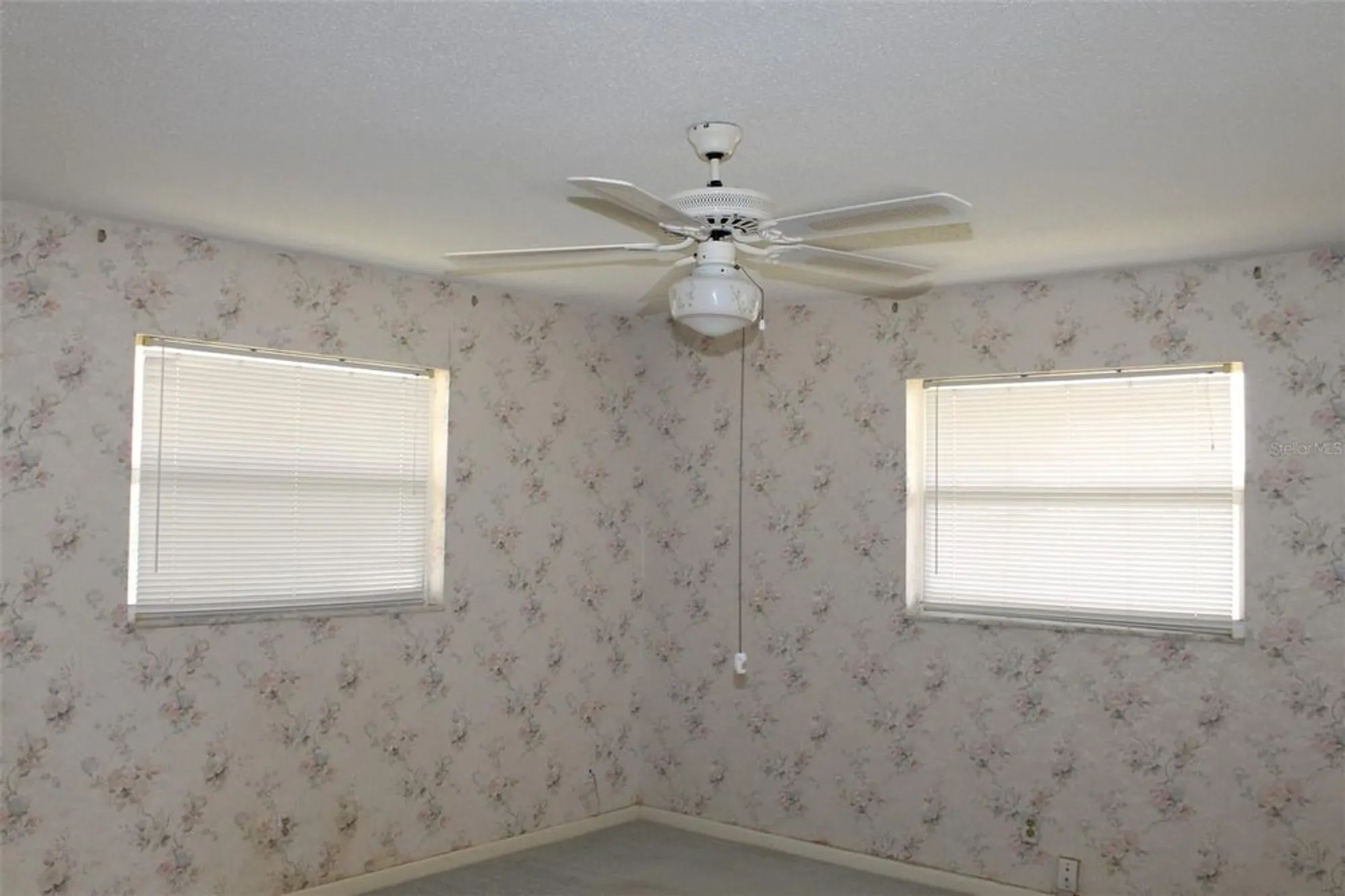 Property Slideshow image 33 of 50 | 9665 mainlands blvd, Pinellas Park, FL, 33782