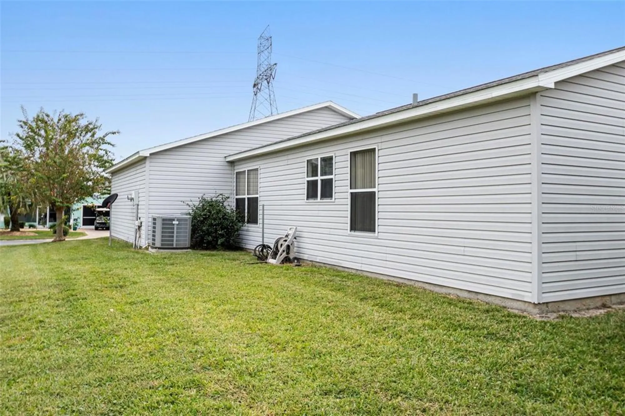 Property Slideshow image 32 of 34 | 523 san pedro dr, The Villages, FL, 32159