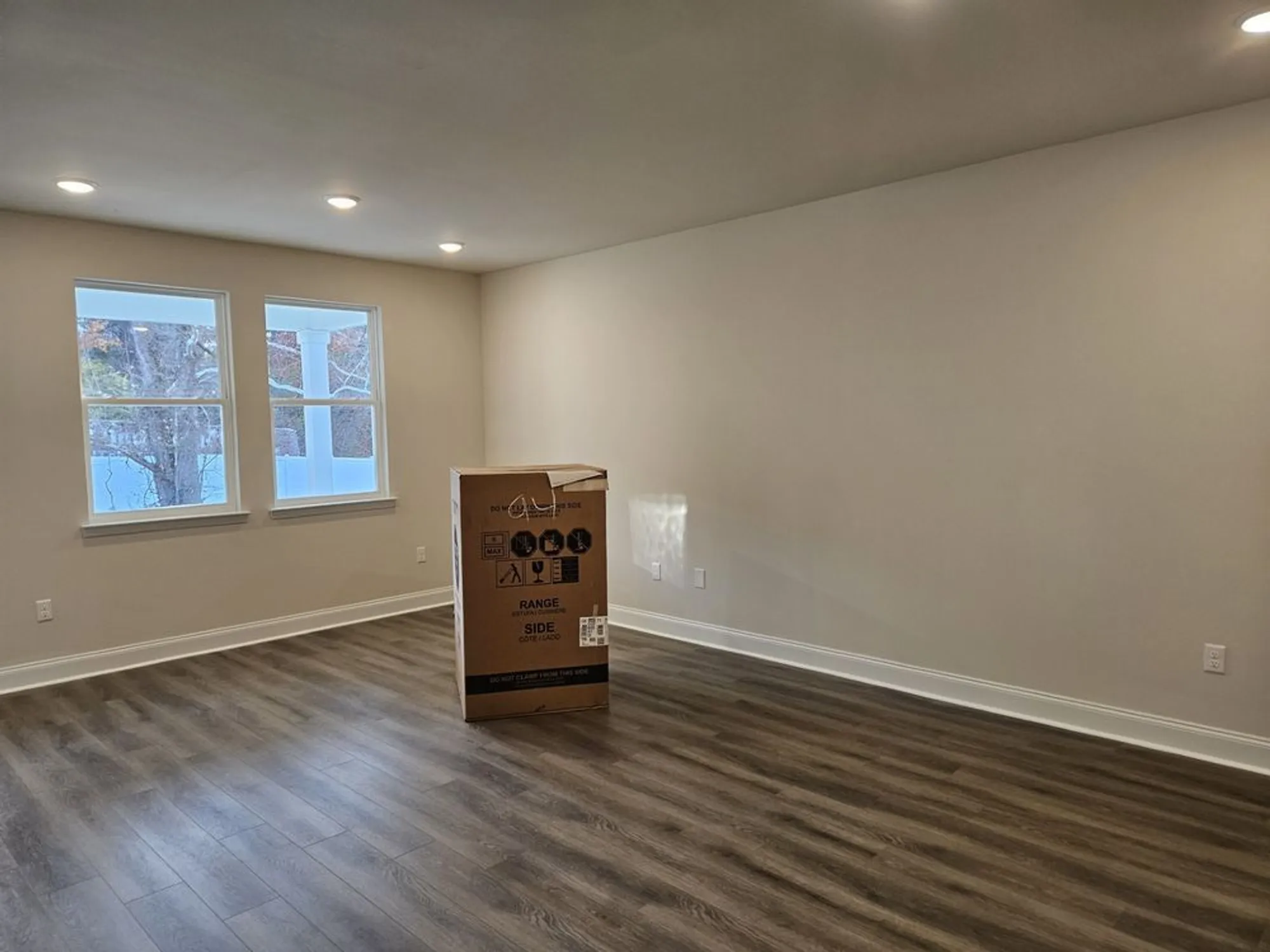 Property Slideshow image 16 of 40 | 340 stonehaus cir, Antioch, TN, 37013