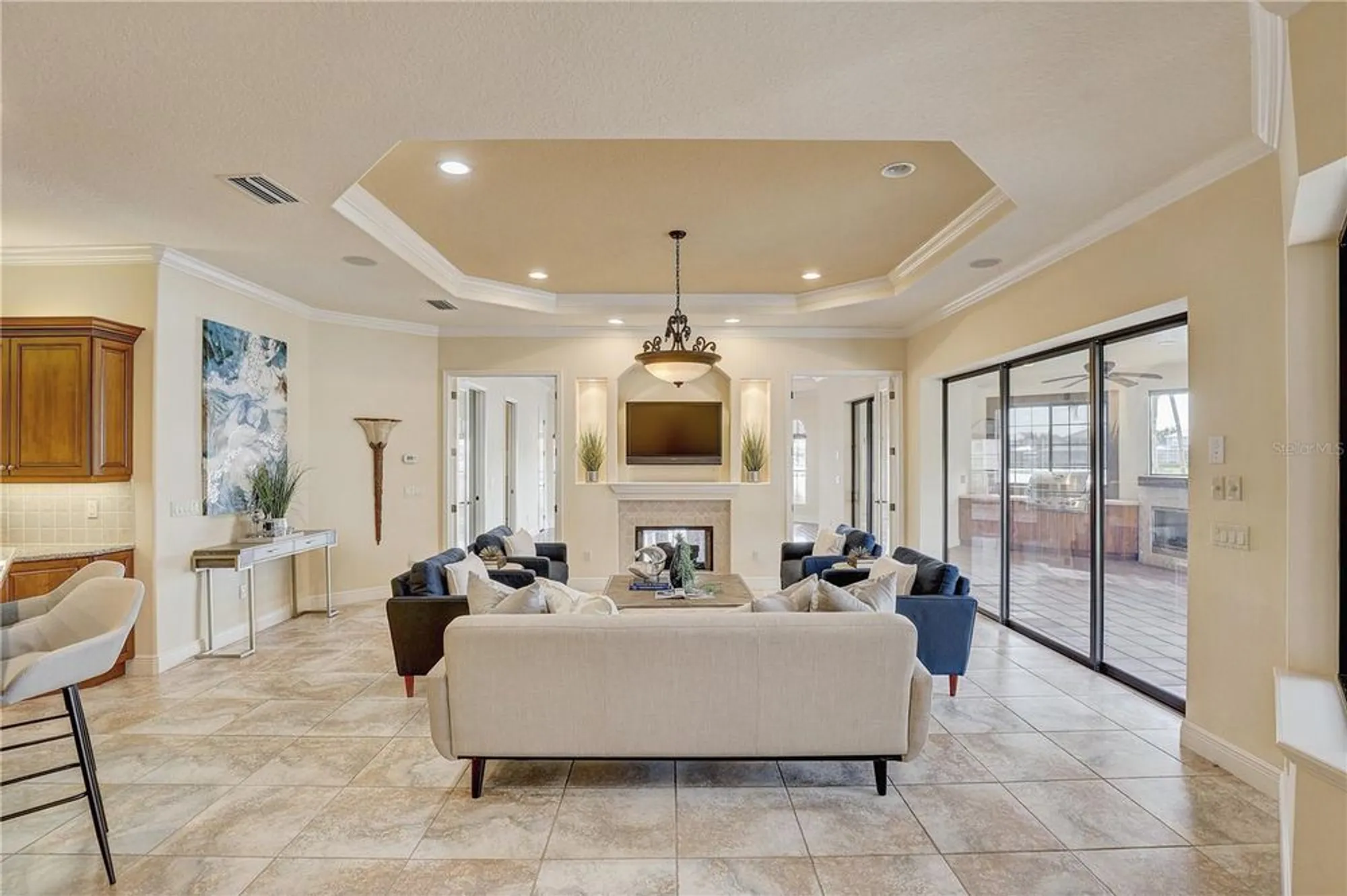 Property Slideshow image 12 of 61 | 5408 tybee island dr, Apollo Beach, FL, 33572