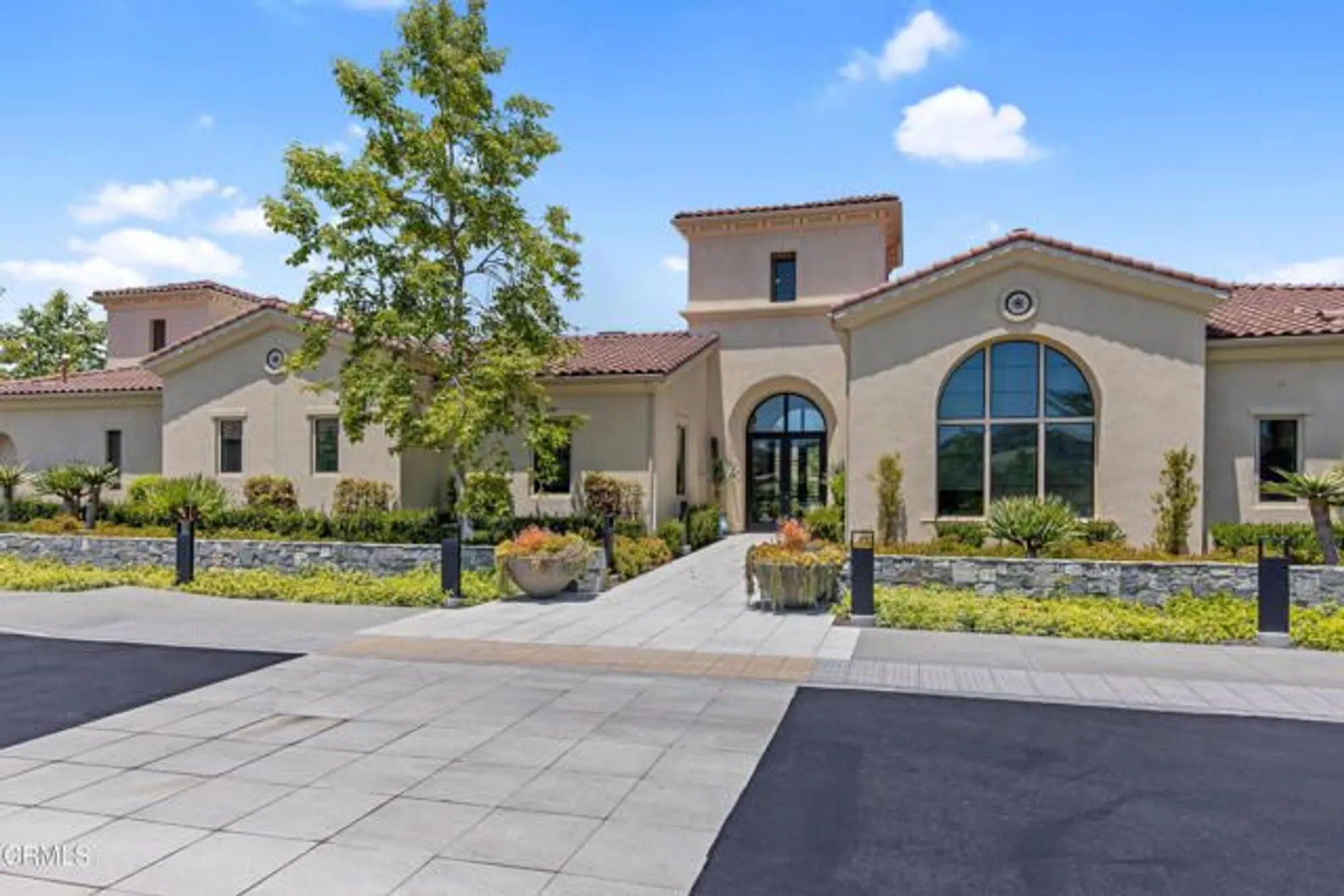 Property Slideshow image 66 of 76 | 2188 jovana ct, Camarillo, CA, 93012