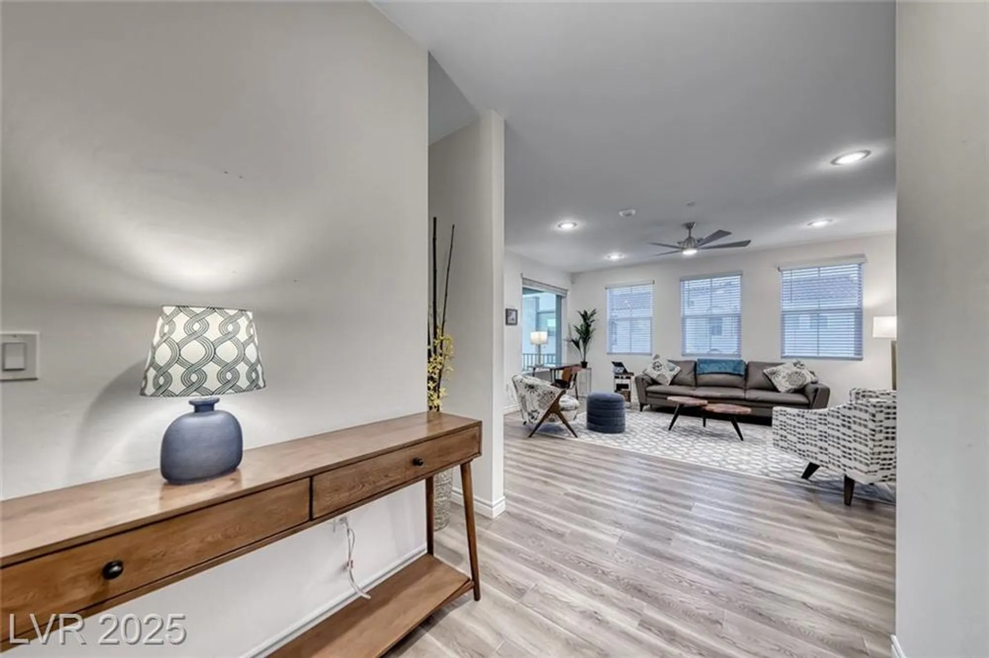 Property Slideshow image 11 of 57 | 2555 hampton rd 9308, Henderson, NV, 89052