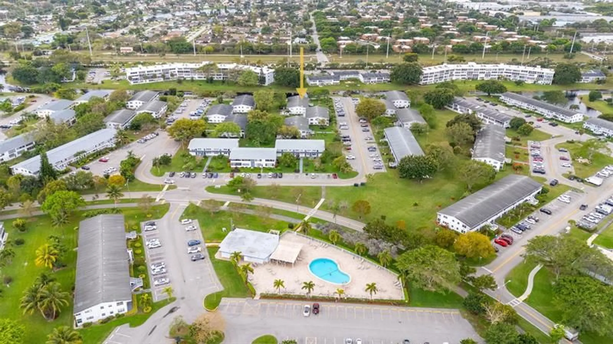 Property Slideshow image 38 of 60 | 210 oakridge n # 210, Deerfield Beach, FL, 33442