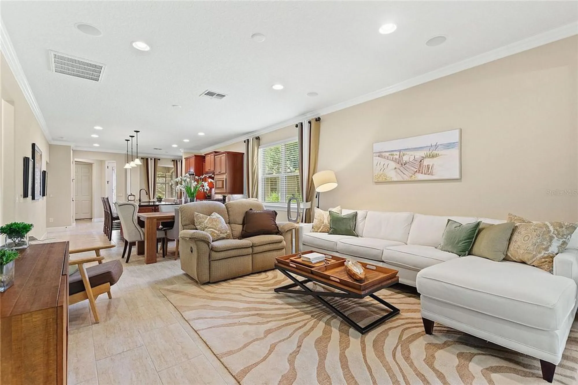 Property Slideshow image 28 of 86 | 513 san sebastian ct, Davenport, FL, 33837