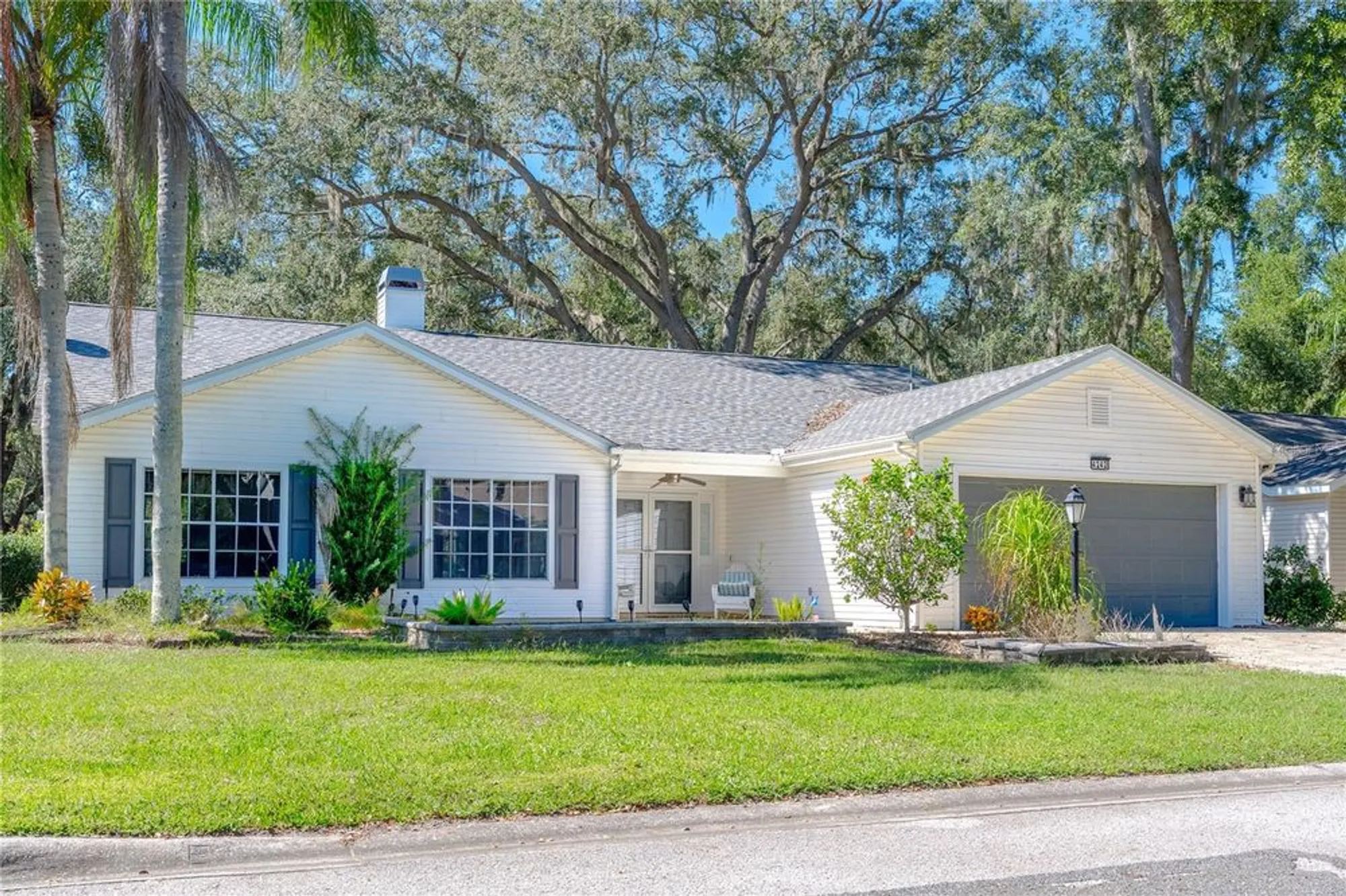 Property Slideshow image 9 of 18 | 4242 leafway cir, Leesburg, FL, 34748