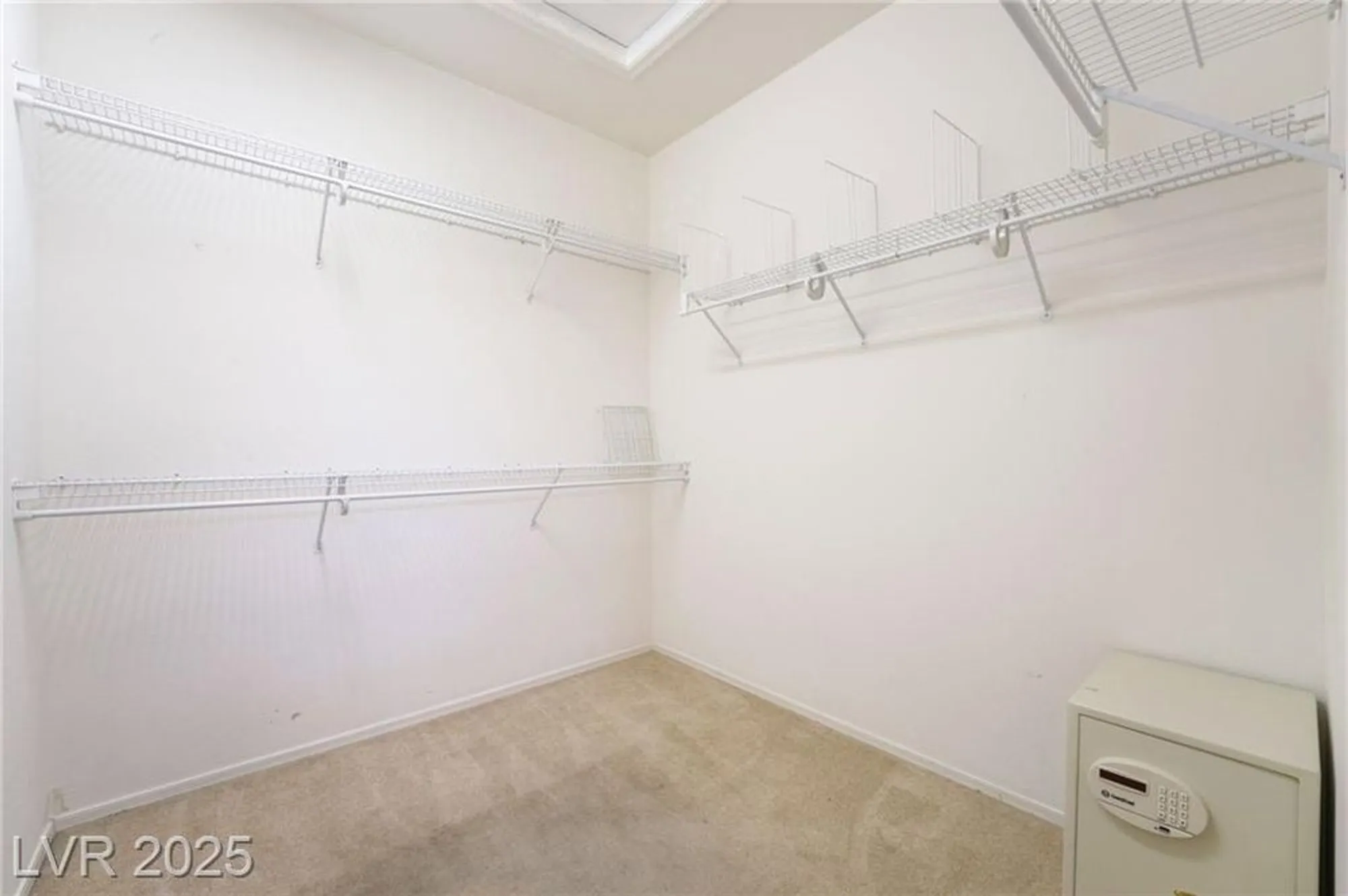 Property Slideshow image 37 of 58 | 2539 evansville ave, Henderson, NV, 89052