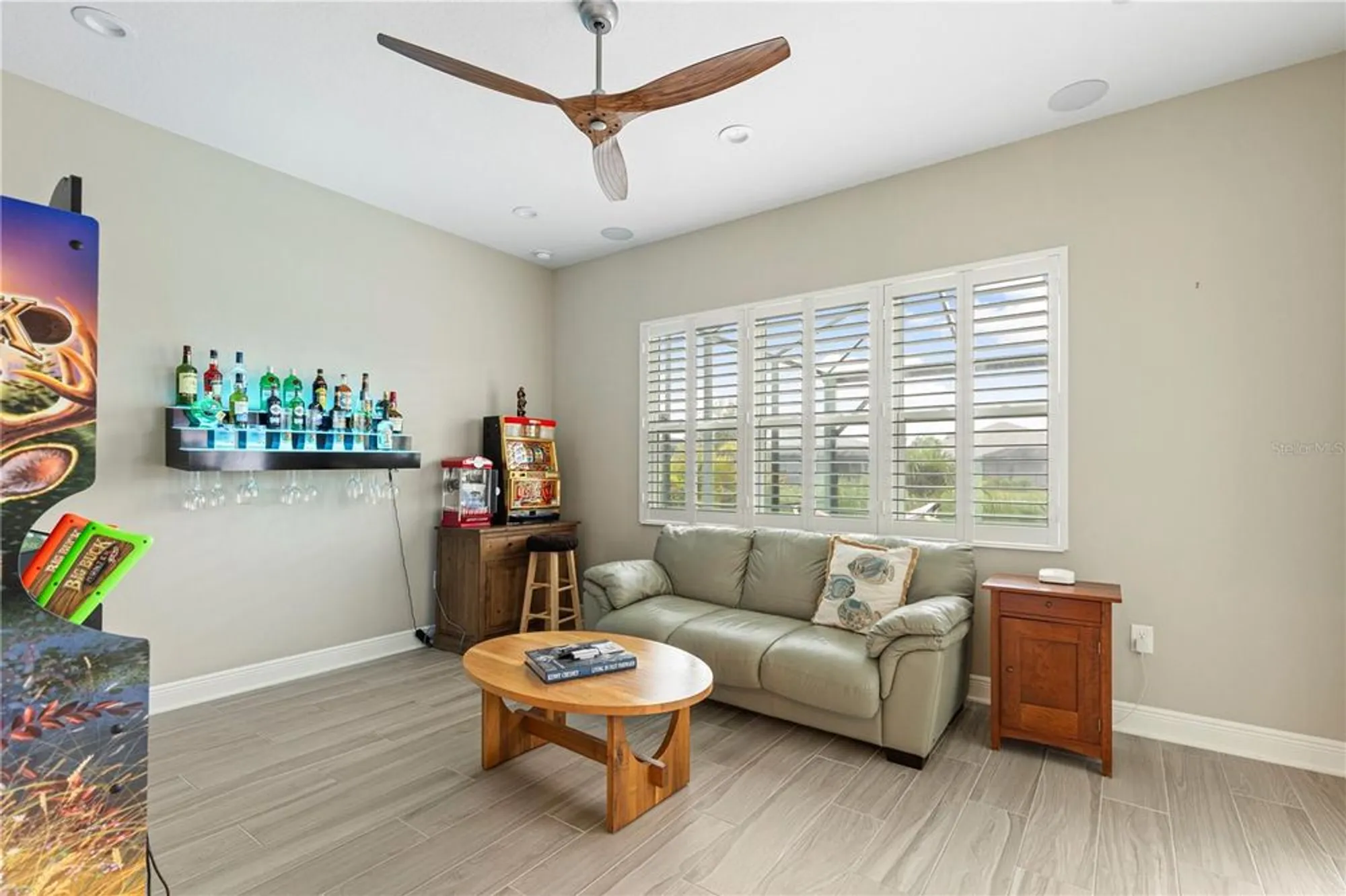 Property Slideshow image 18 of 37 | 21244 holmes cir, Venice, FL, 34293