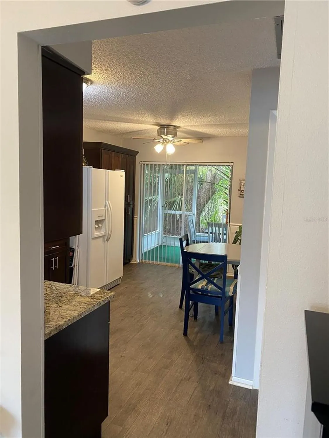 Property Slideshow image 10 of 38 | 832 cambridge ct, Dunedin, FL, 34698