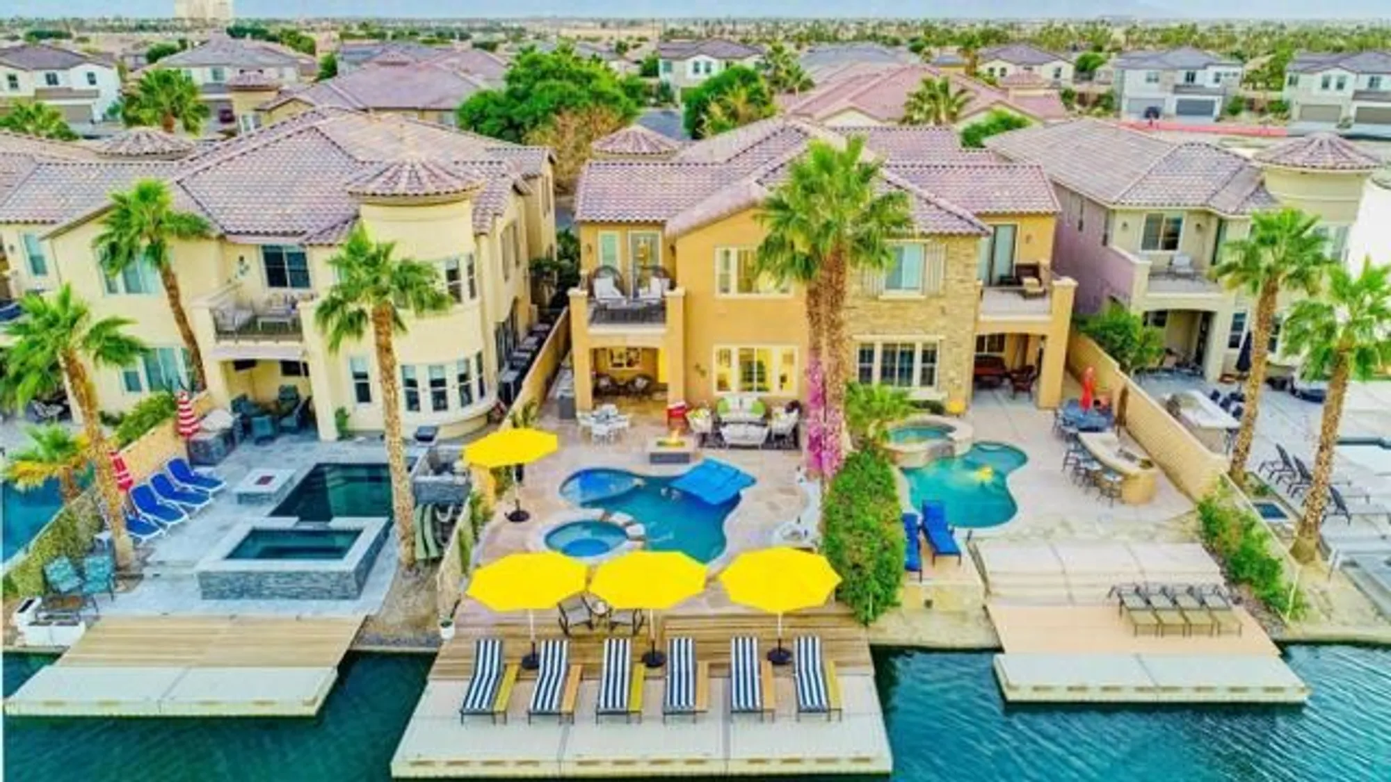 Property Slideshow image 20 of 82 | 43173 bacino ct, Indio, CA, 92203