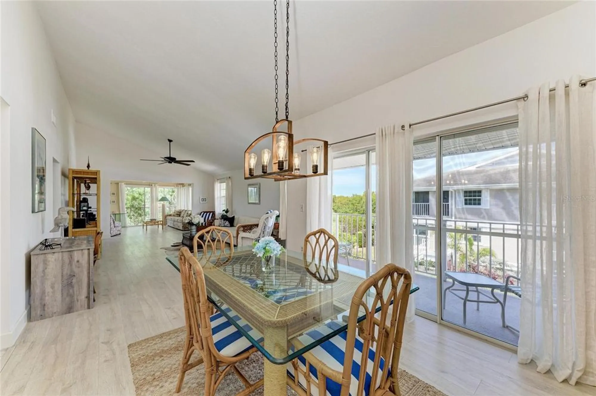 Property Slideshow image 10 of 66 | 628 estuary dr, Bradenton, FL, 34209