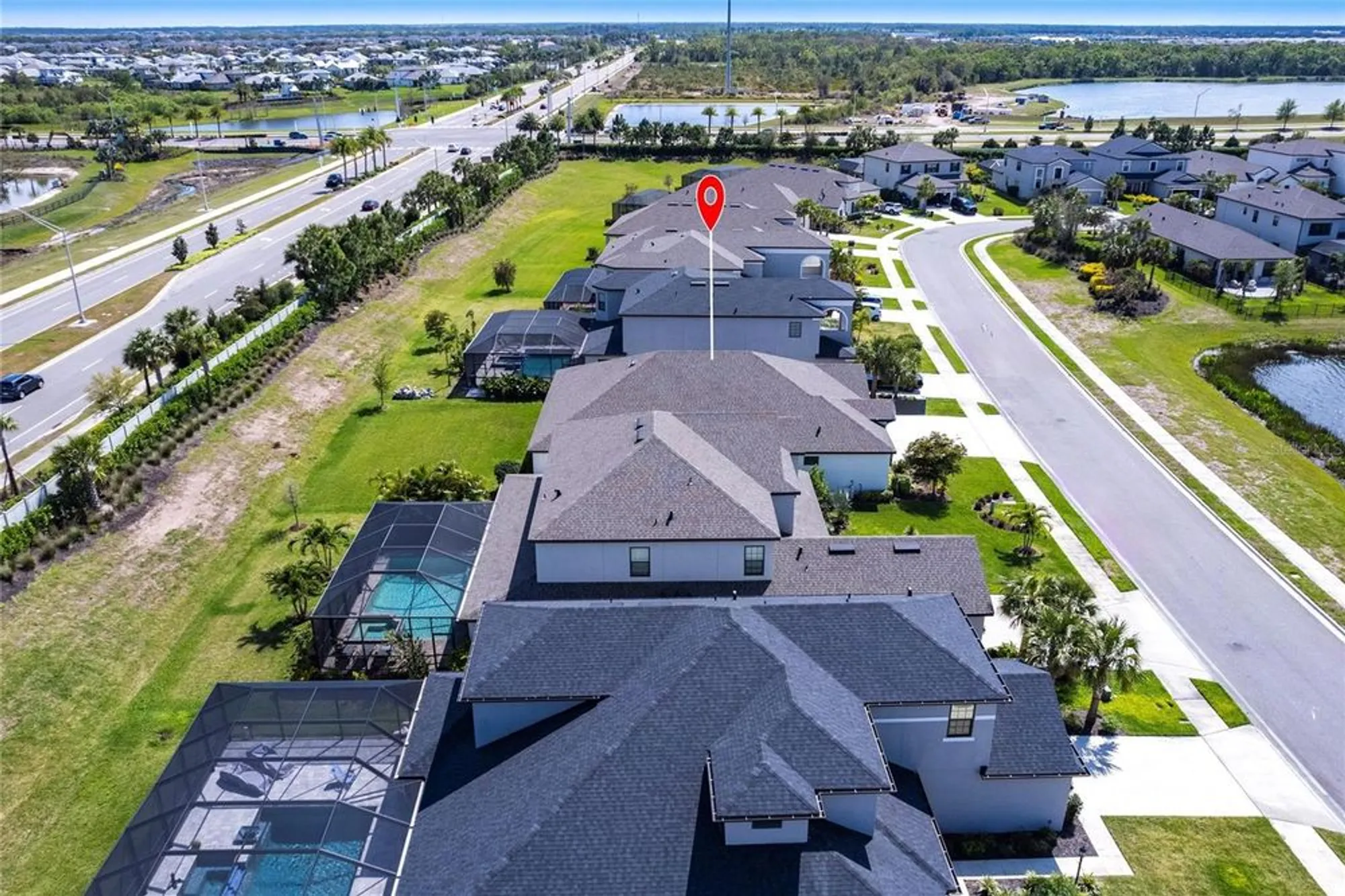 Property Slideshow image 36 of 37 | 16524 paynes mill dr, Bradenton, FL, 34211