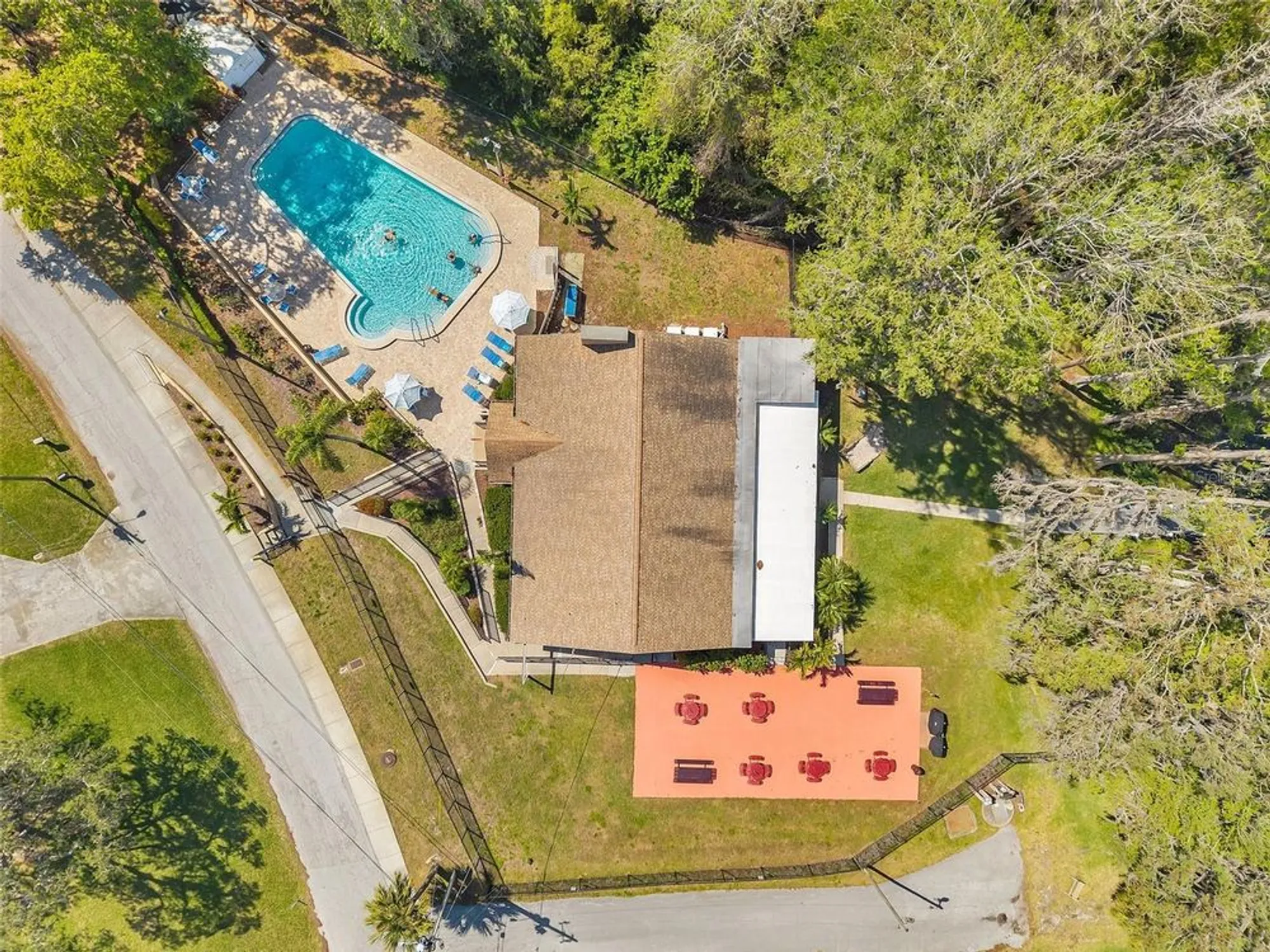 Property Slideshow image 51 of 86 | 3957 tarpon pointe cir, Palm Harbor, FL, 34684