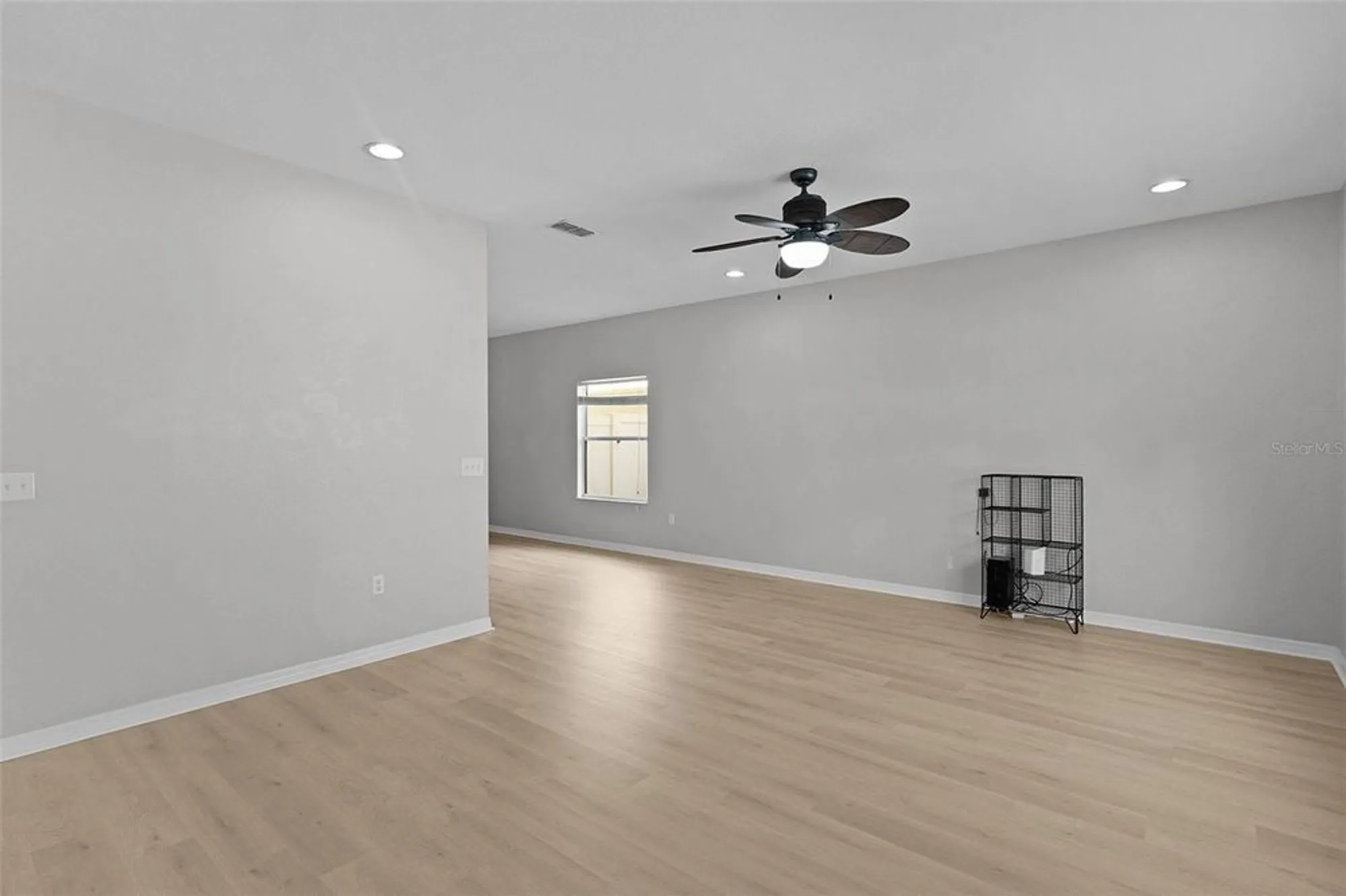 Property Slideshow image 7 of 28 | 4908 ne 123rd ln, Oxford, FL, 34484