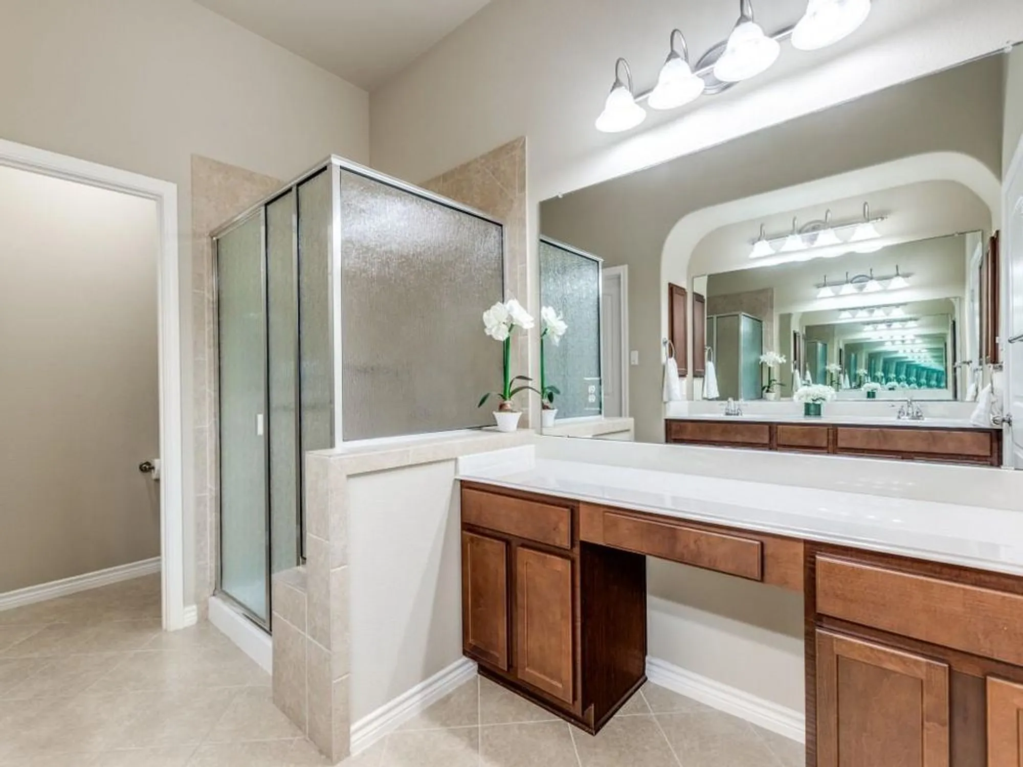 Property Slideshow image 12 of 32 | 1308 isabella ln, Savannah, TX, 76227