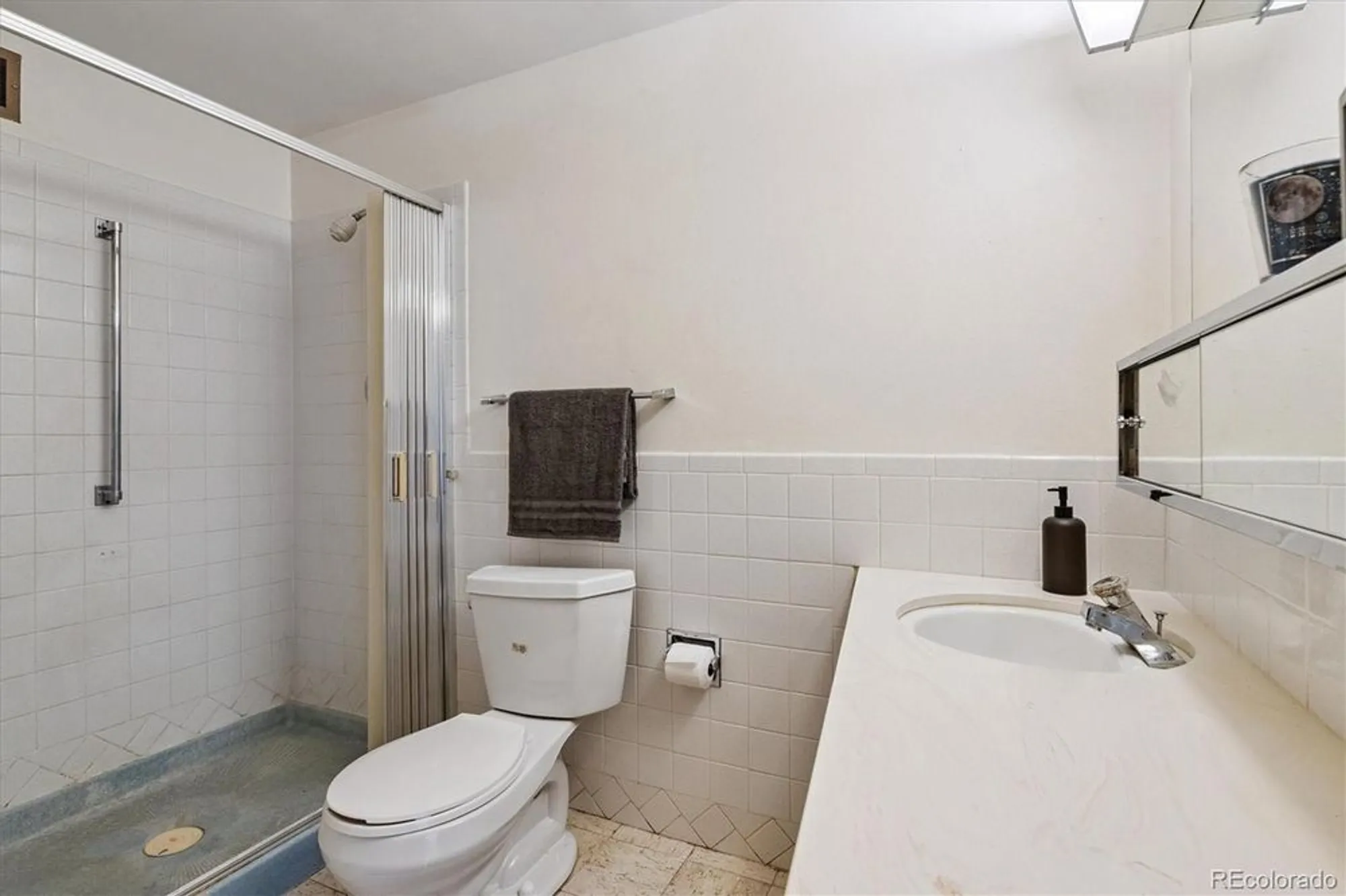 Property Slideshow image 9 of 44 | 610 s clinton st 10b, Denver, CO, 80247