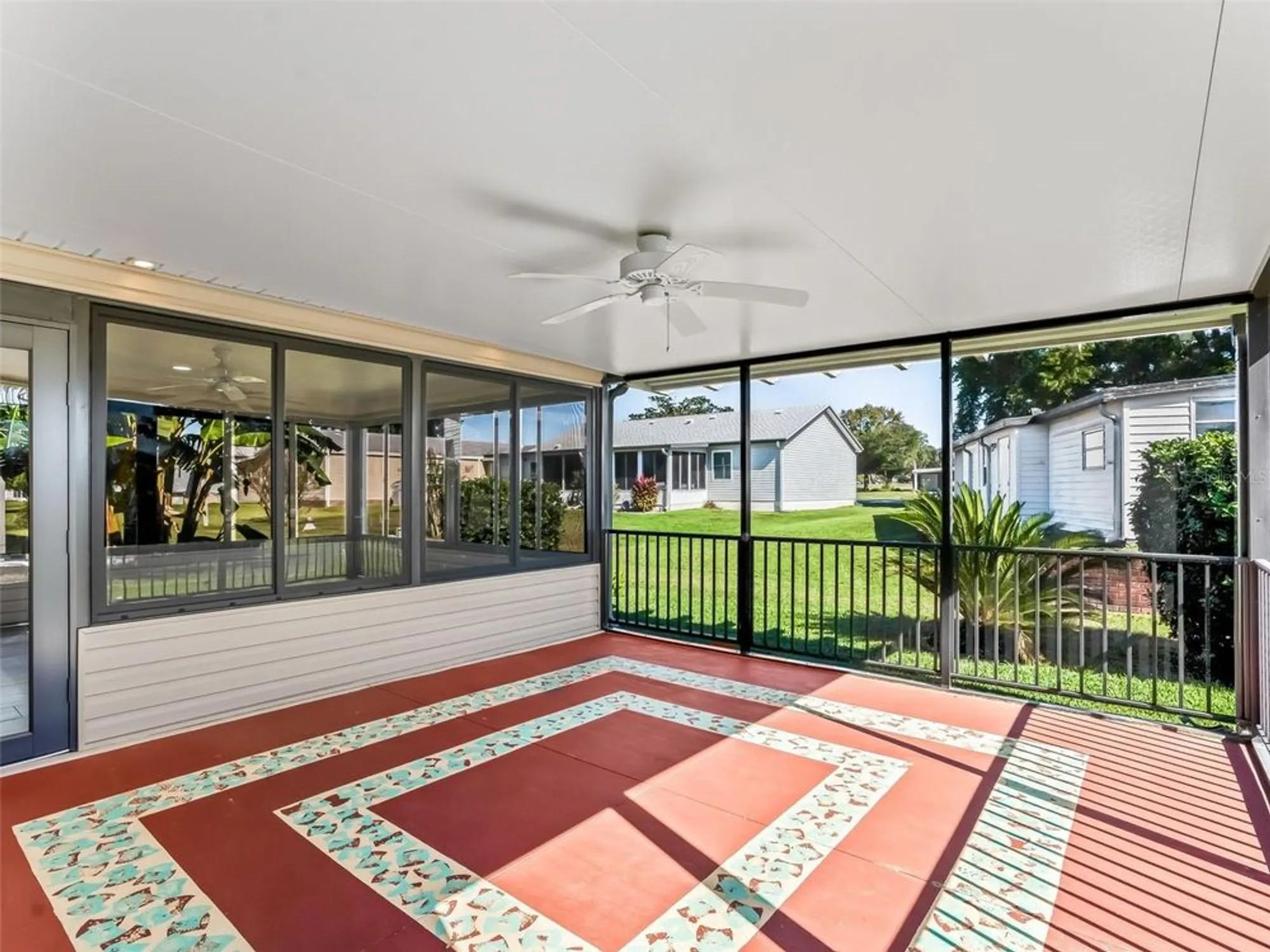 Property Slideshow image 29 of 37 | 828 silver oak ave, Lady Lake, FL, 32159