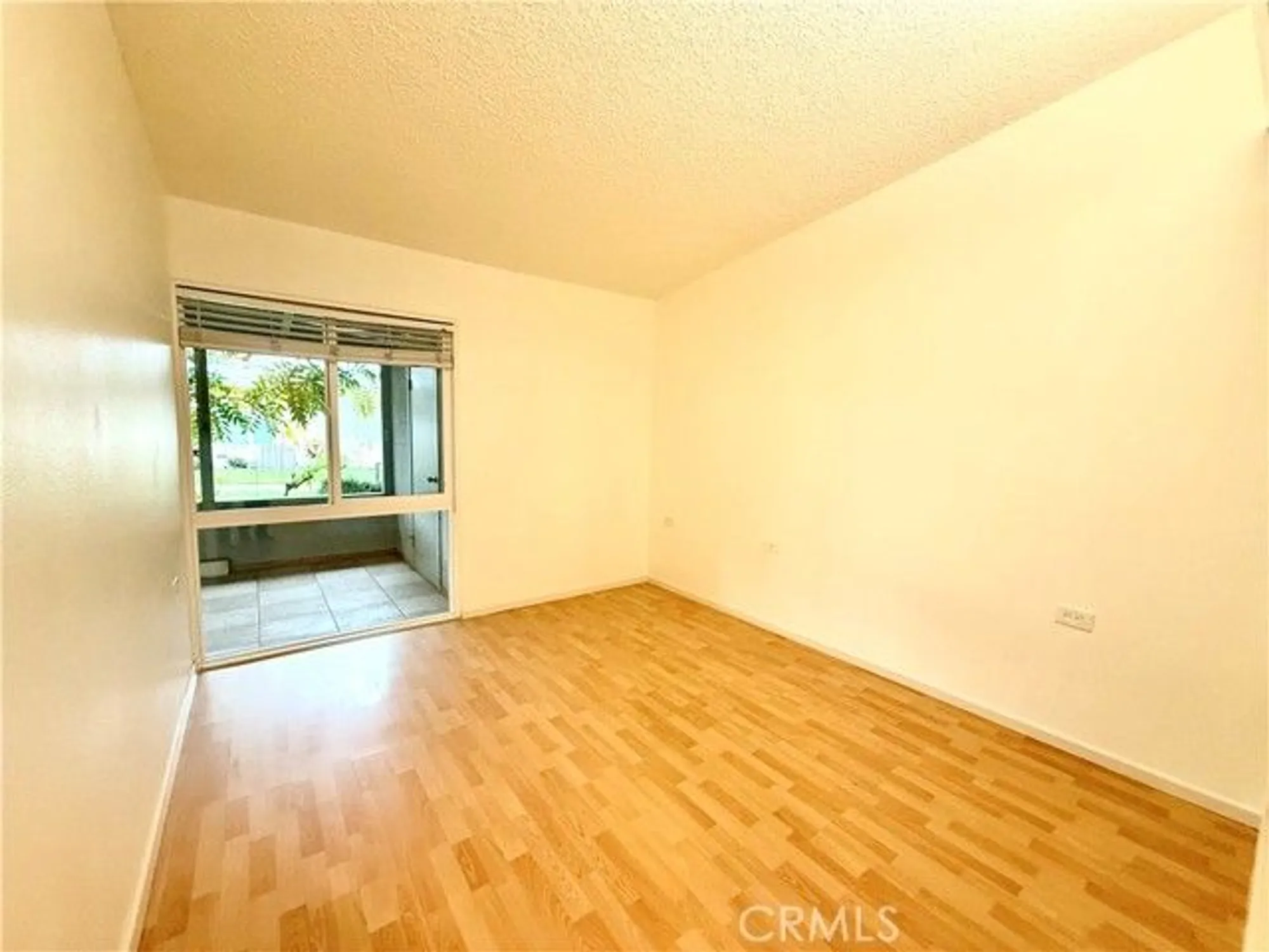 Property Slideshow image 12 of 26 | 13410 saint andrews dr apt 70e, Seal Beach, CA, 90740