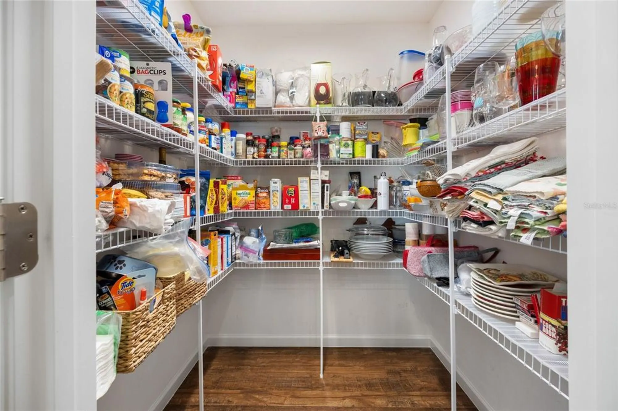 Property Slideshow image 15 of 40 | 2467 rogers rd, The Villages, FL, 32163