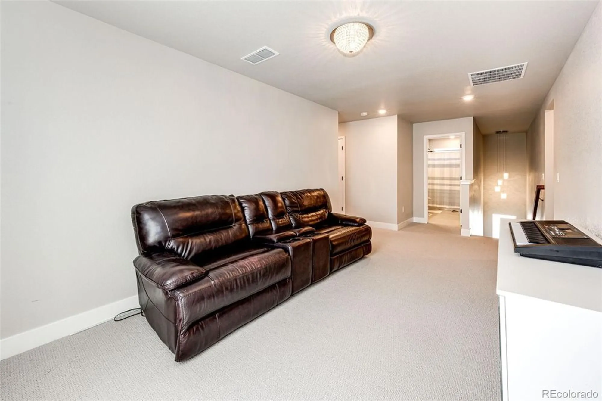Property Slideshow image 20 of 44 | 3722 sandy vista trl, Castle Rock, CO, 80104