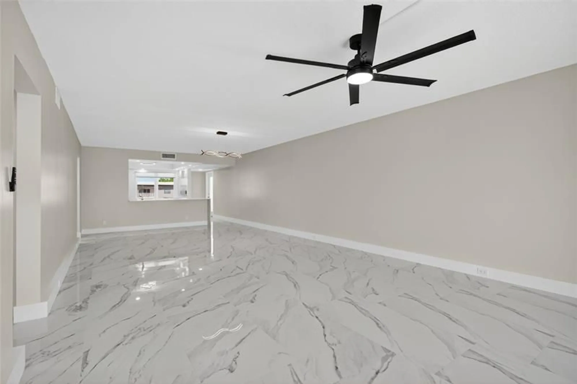 Property Slideshow image 19 of 83 | 3303 aruba way o4, Coconut Creek, FL, 33066