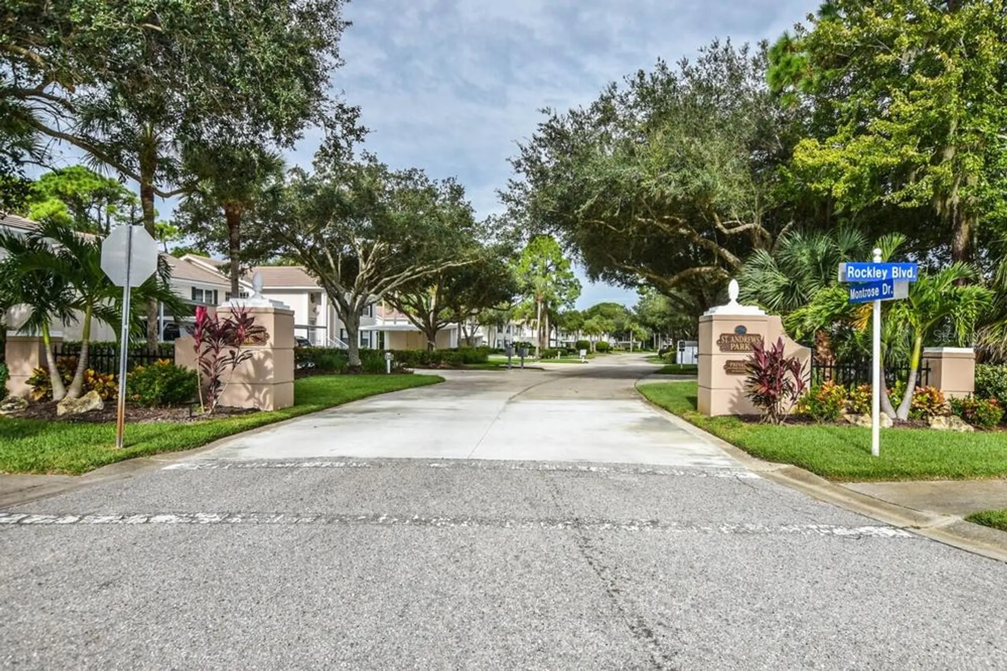 Property Slideshow image 43 of 63 | 834 montrose dr # 9, Venice, FL, 34293