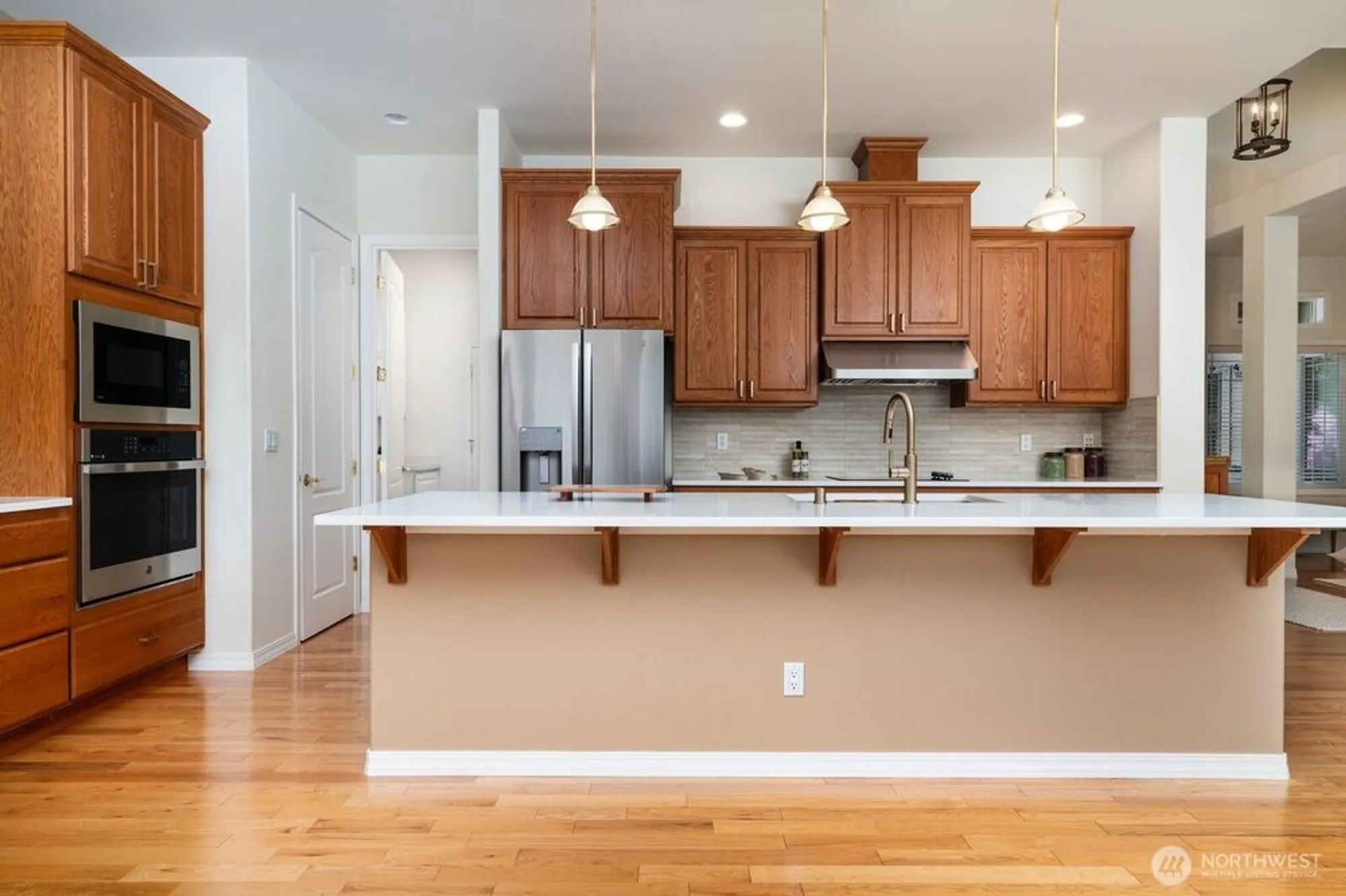 Property Slideshow image 21 of 40 | 12415 235th pl, Redmond, WA, 98053