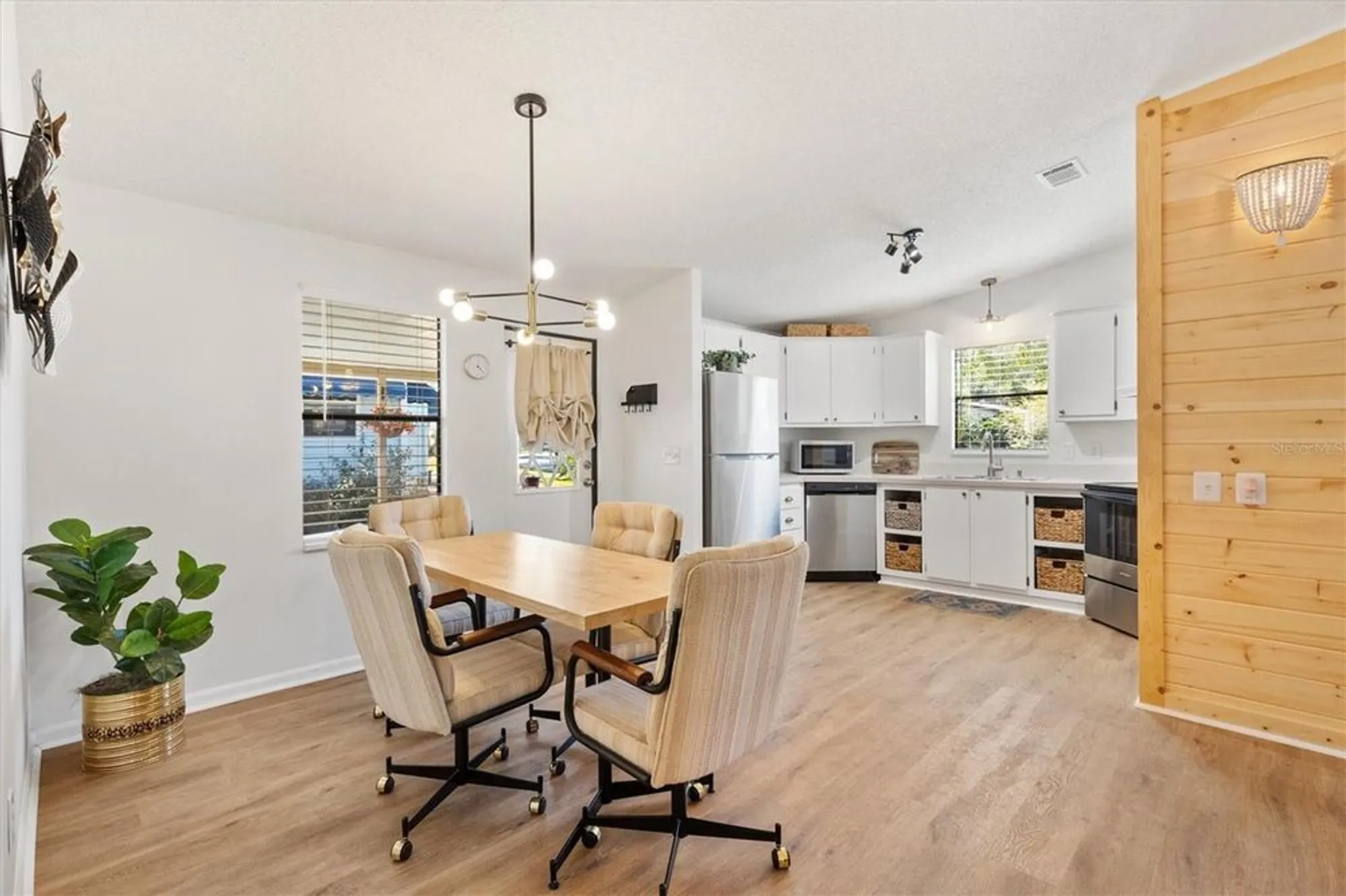 Property Slideshow image 9 of 27 | 520 saint andrews blvd, The Villages, FL, 32159