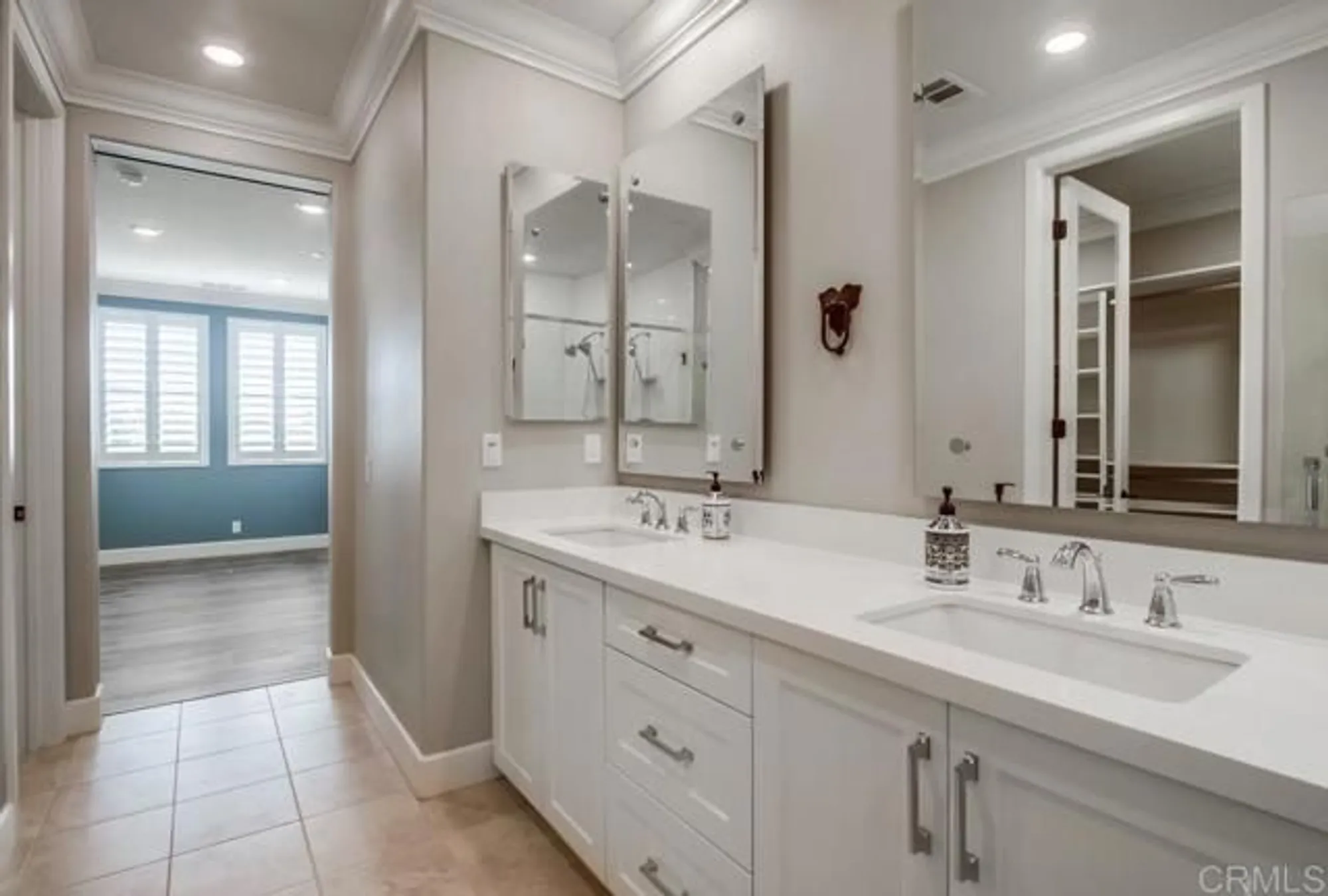 Property Slideshow image 25 of 40 | 16750 coyote bush dr 47, San Diego, CA, 92127