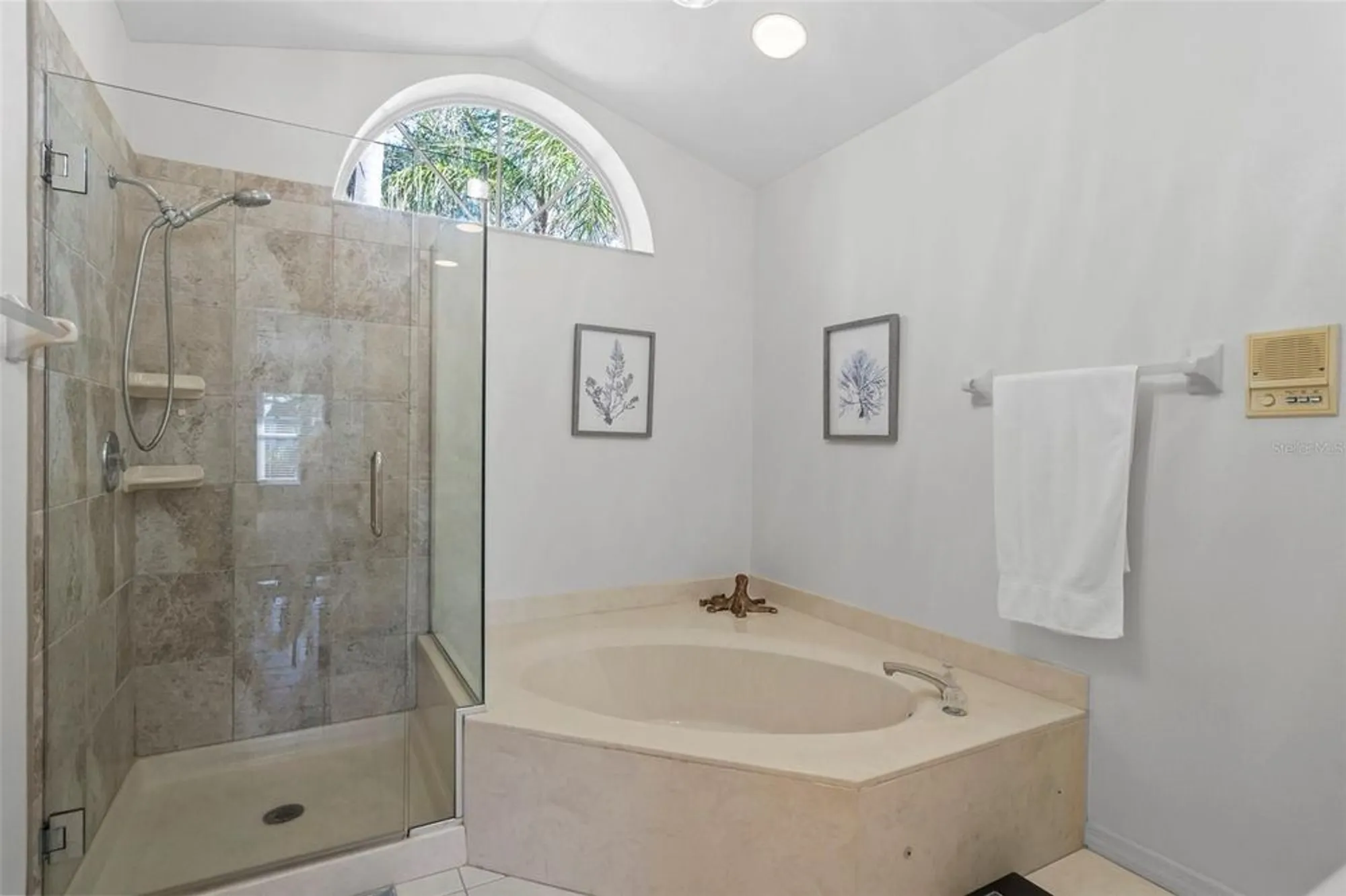 Property Slideshow image 22 of 84 | 174 southampton pl 345, Venice, FL, 34293