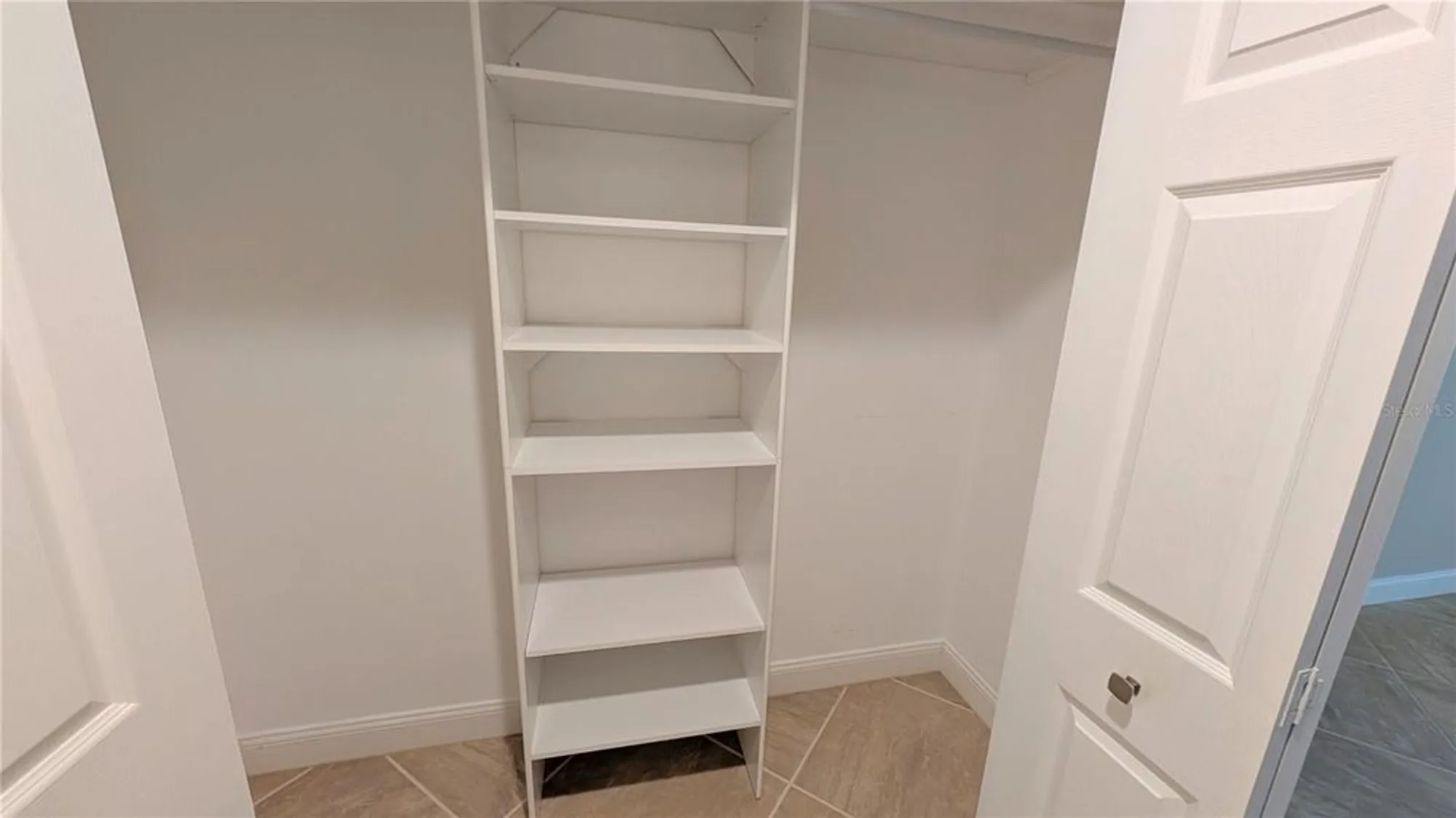 Property Slideshow image 15 of 37 | 3409 montilla ct # 8410, Sarasota, FL, 34232