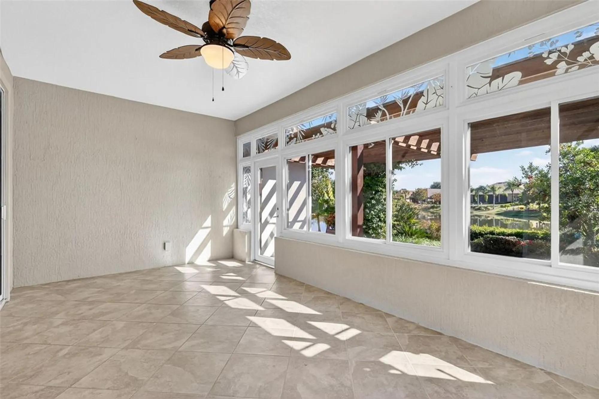 Property Slideshow image 11 of 77 | 8852 bridgeport bay cir, Mount Dora, FL, 32757