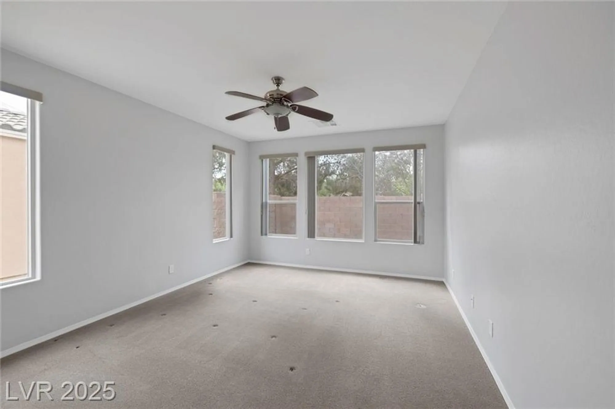 Property Slideshow image 22 of 32 | 5625 galivan vista st, North Las Vegas, NV, 89081