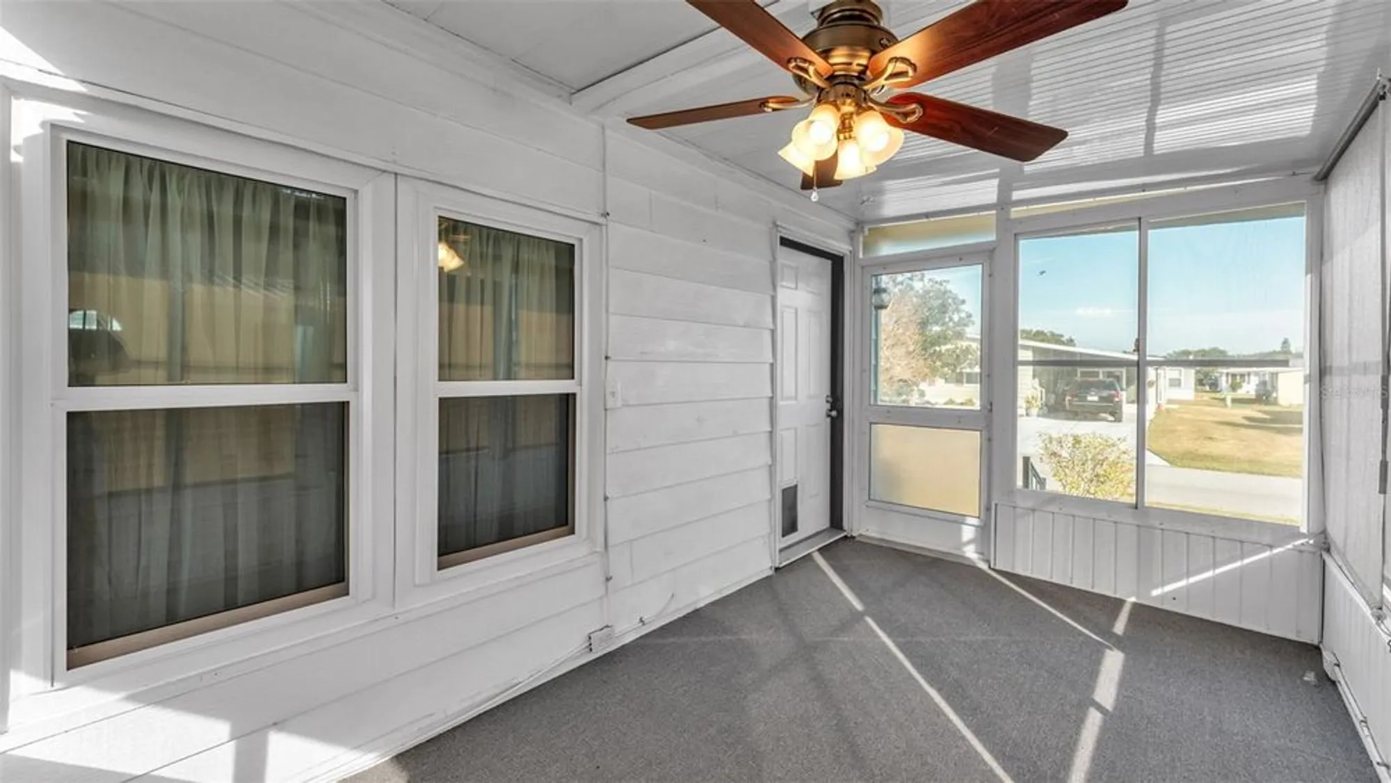 Property Slideshow image 32 of 59 | 5079 lodgewood dr, Lakeland, FL, 33810