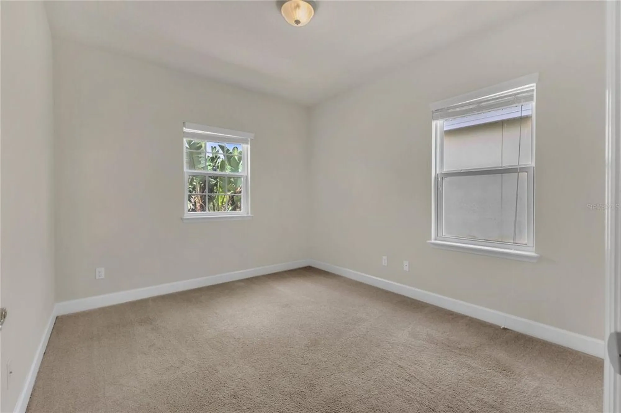 Property Slideshow image 19 of 33 | 12026 autumn fern ln, Orlando, FL, 32827