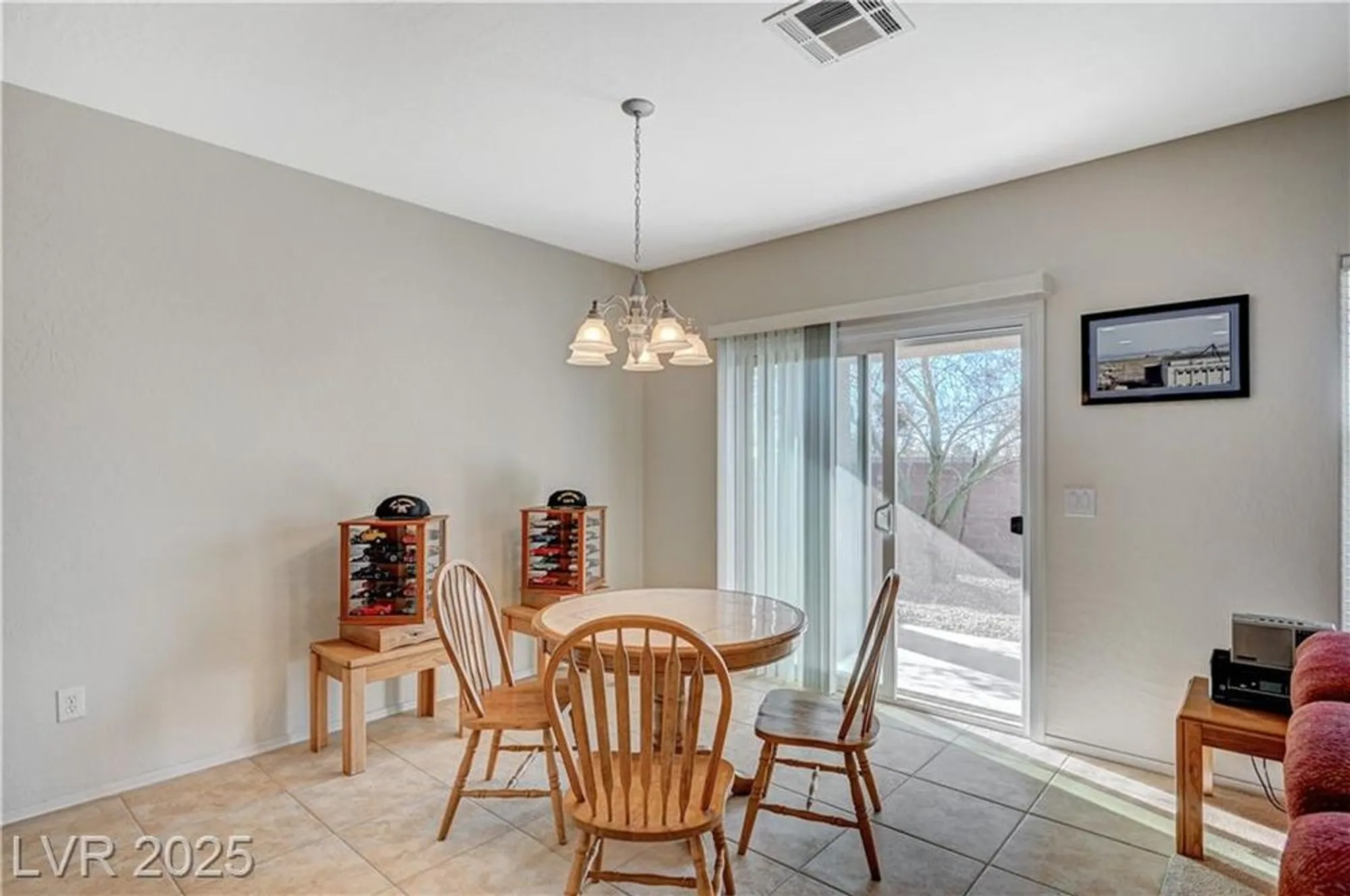 Property Slideshow image 10 of 40 | 2413 great auk ave, North Las Vegas, NV, 89084