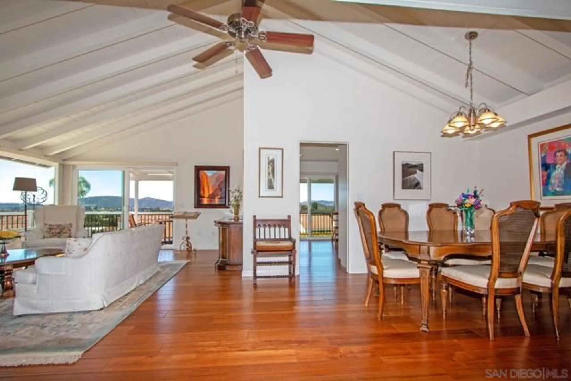 Property Slideshow image 6 of 41 | 17762 plaza acosta, San Diego, CA, 92128