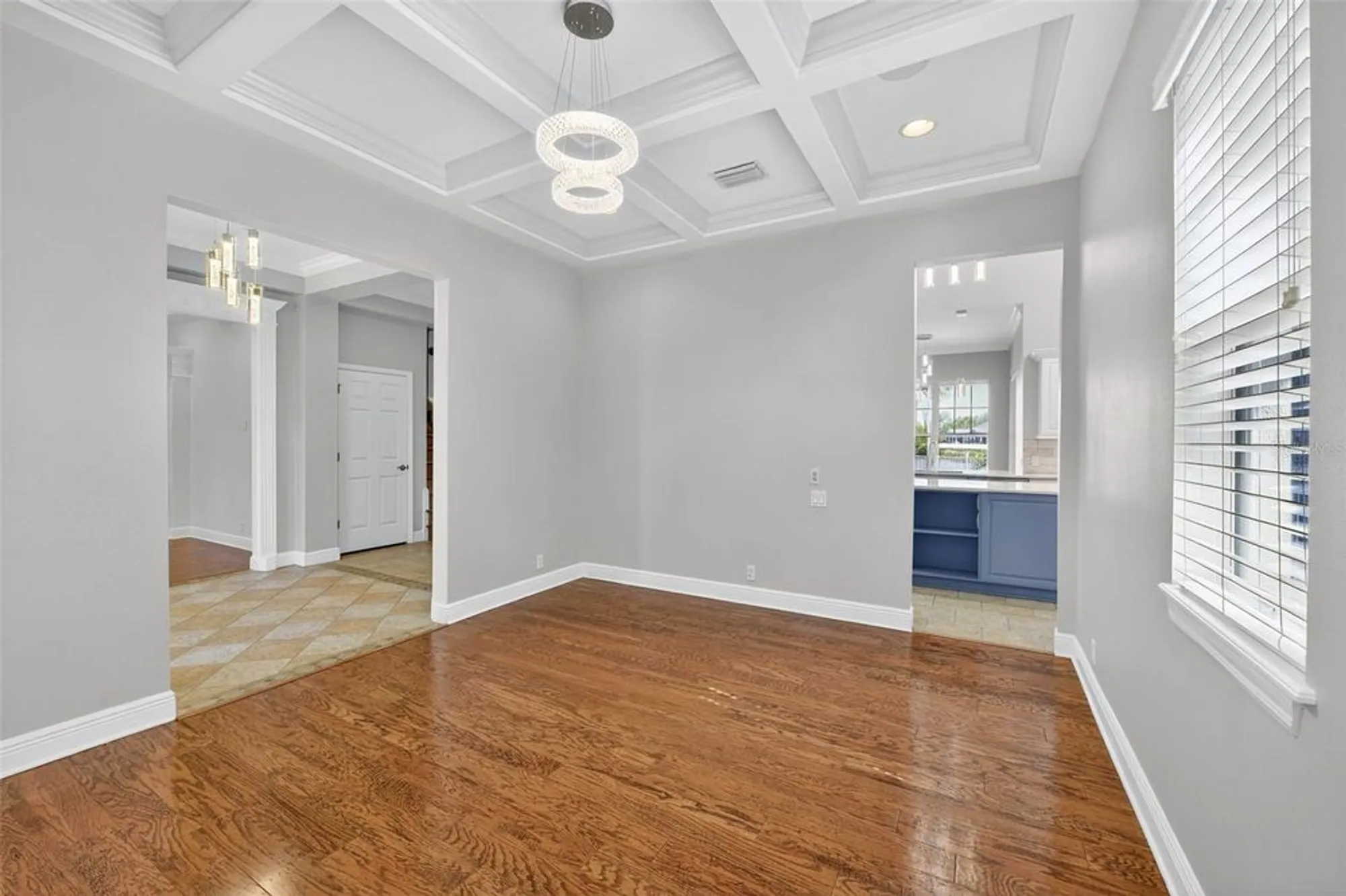 Property Slideshow image 9 of 56 | 5617 seagrass pl, Apollo Beach, FL, 33572