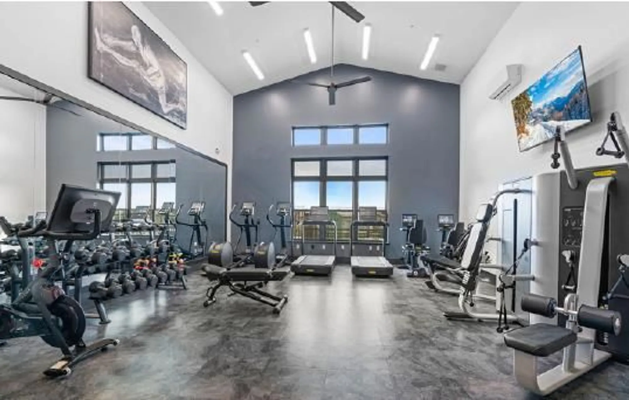 Property Slideshow image 51 of 52 | 2102 white oak dr, Hollister, CA, 95023