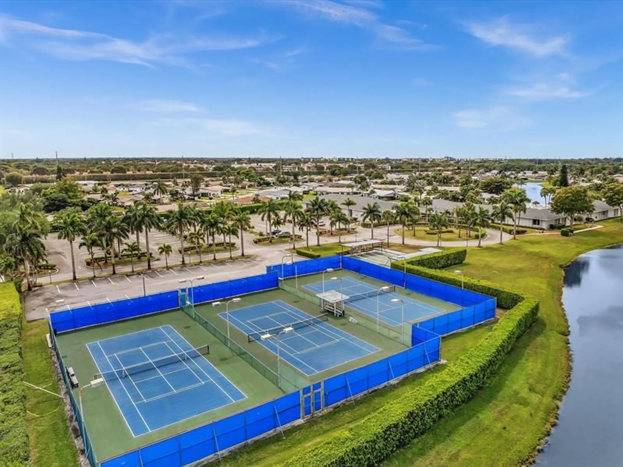 Property Slideshow image 32 of 77 | 6098 stanley ln, Delray Beach, FL, 33484