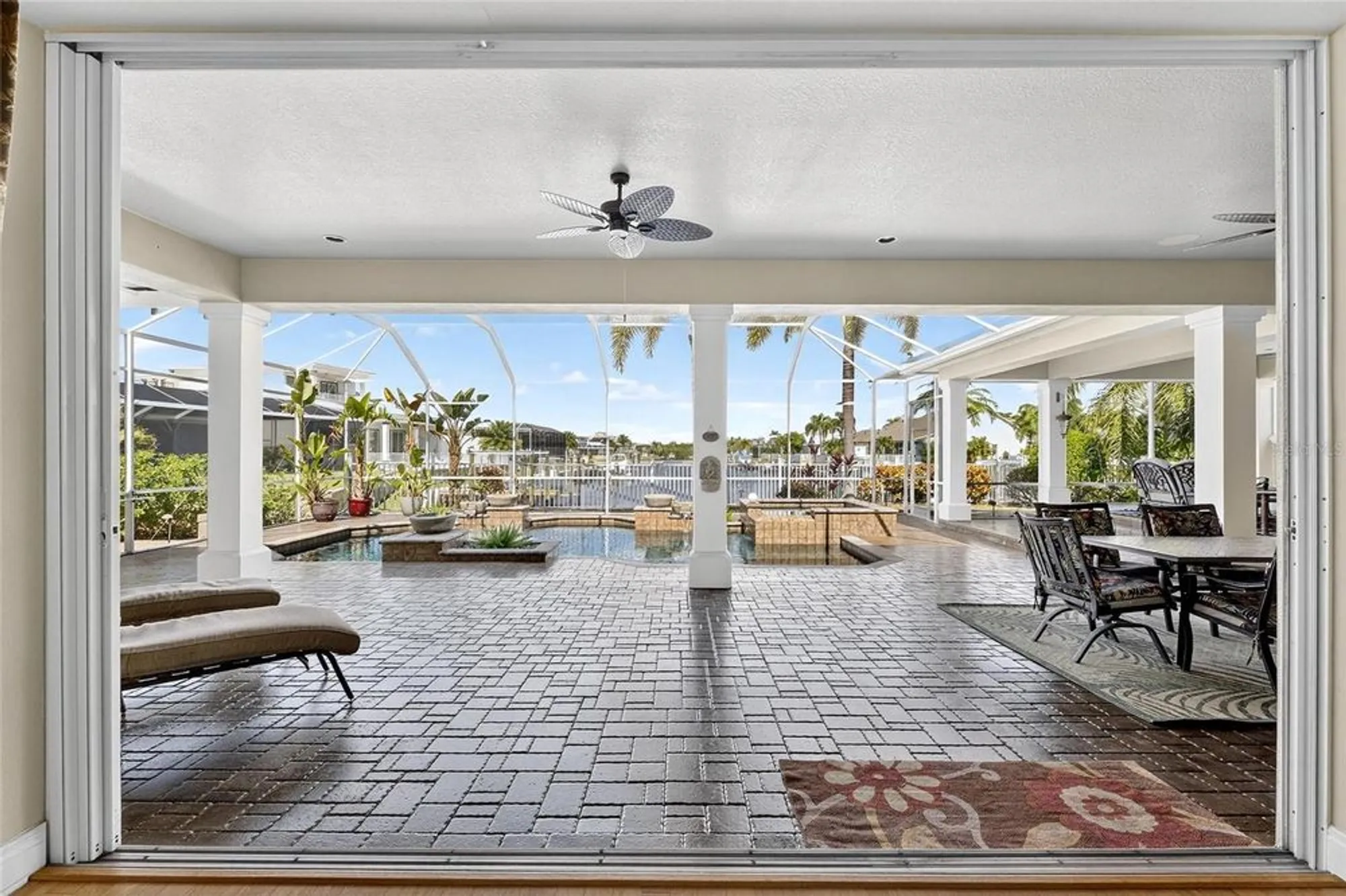 Property Slideshow image 26 of 98 | 517 mirabay blvd, Apollo Beach, FL, 33572