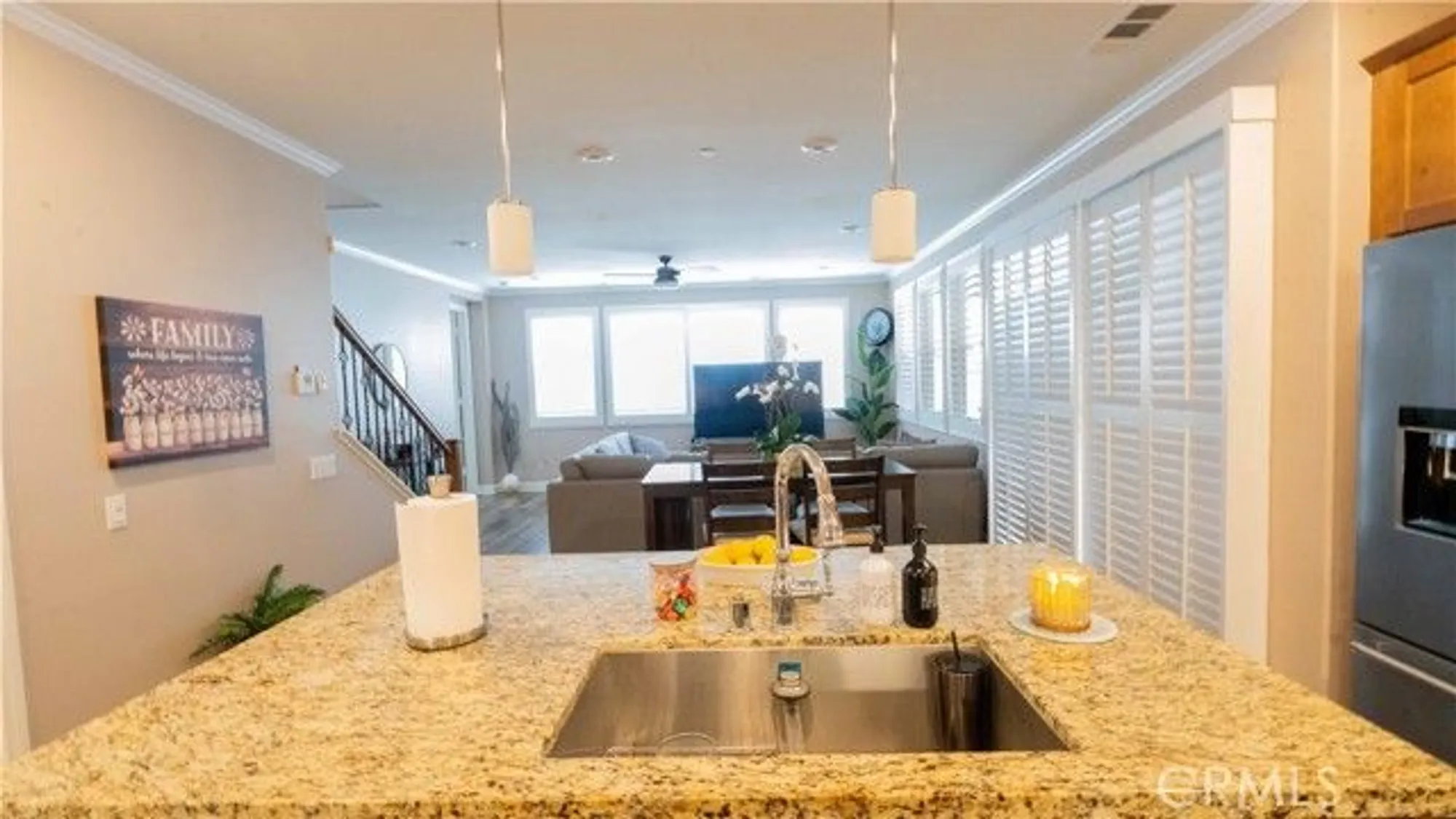 Property Slideshow image 14 of 41 | 20544 galloway dr, Santa Clarita, CA, 91350