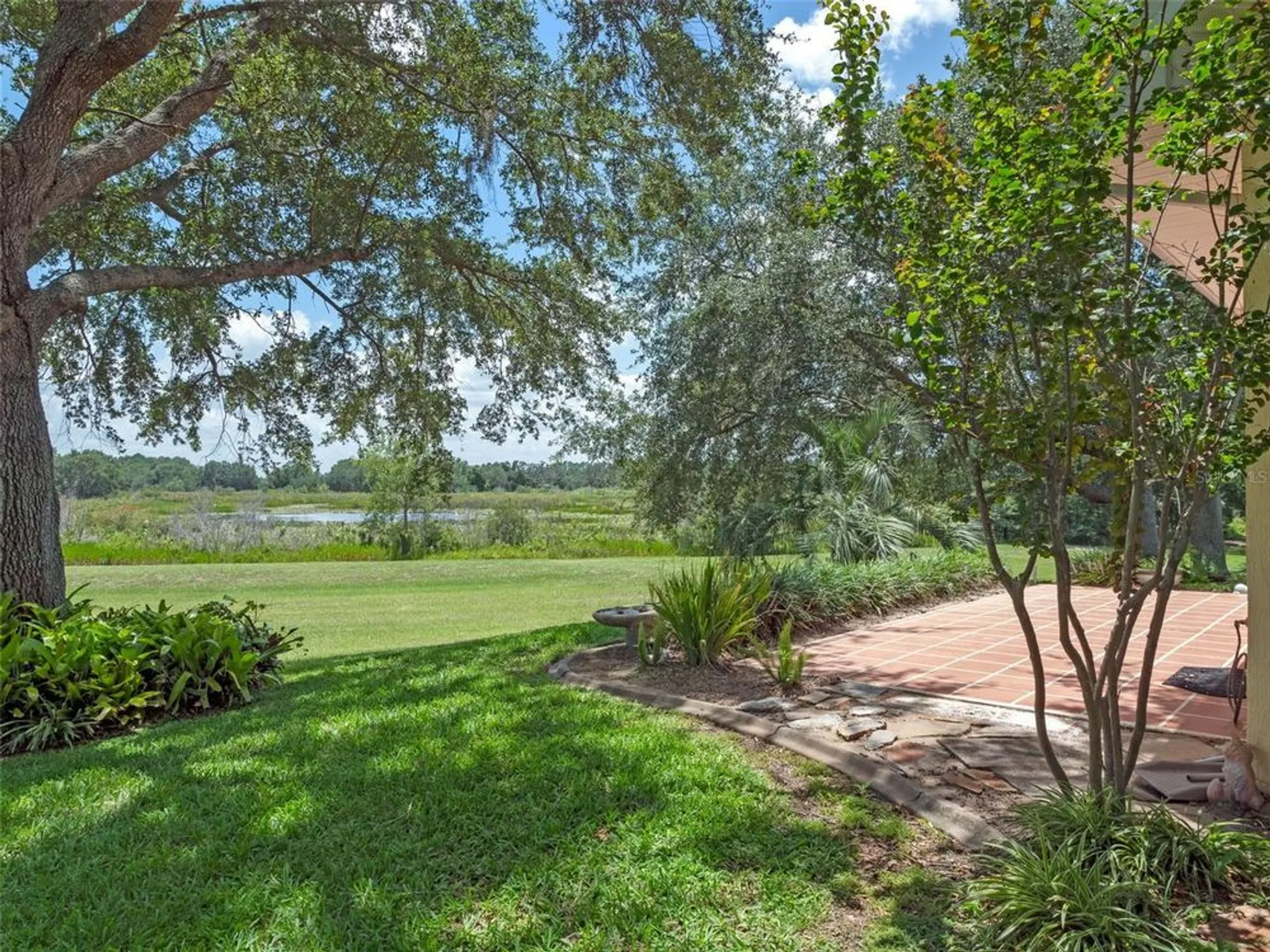 Property Slideshow image 33 of 68 | 21325 royal troon dr, Leesburg, FL, 34748