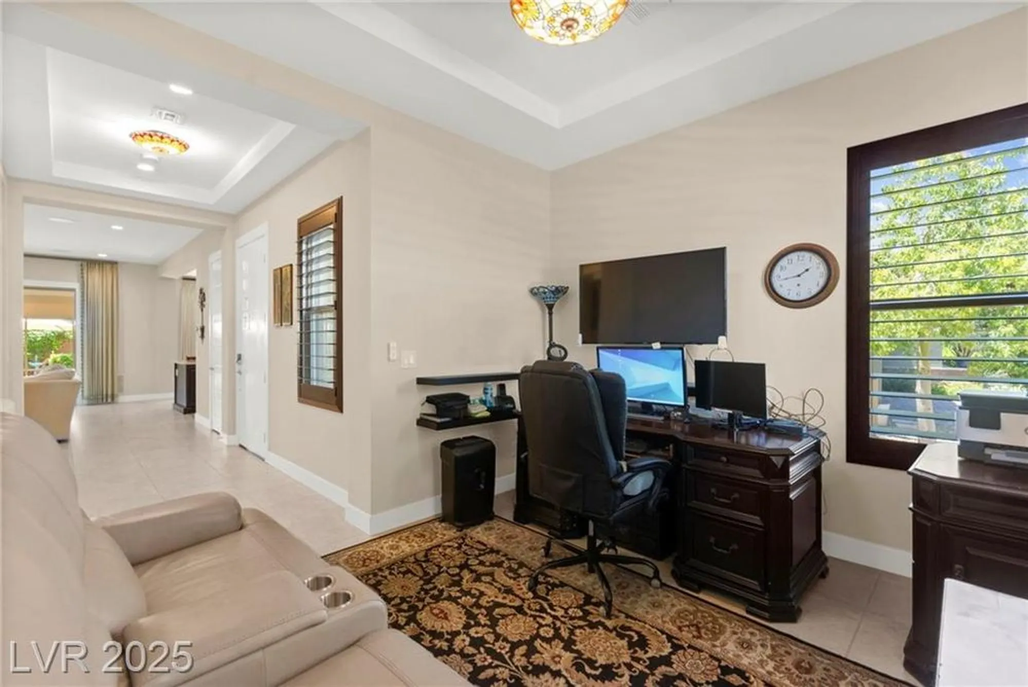 Property Slideshow image 13 of 55 | 6810 silver crescent st, Las Vegas, NV, 89148