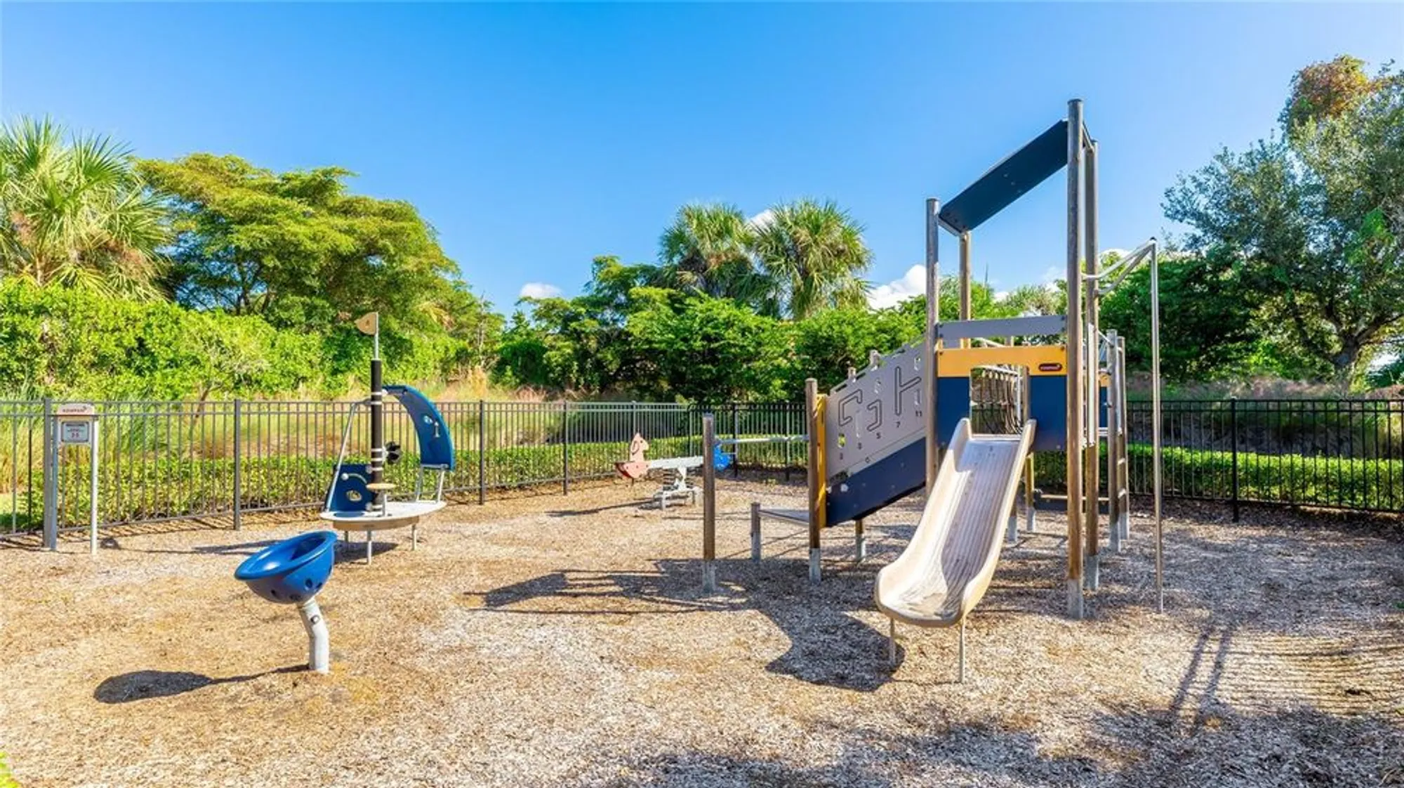 Property Slideshow image 71 of 94 | 5720 semolino st, Nokomis, FL, 34275