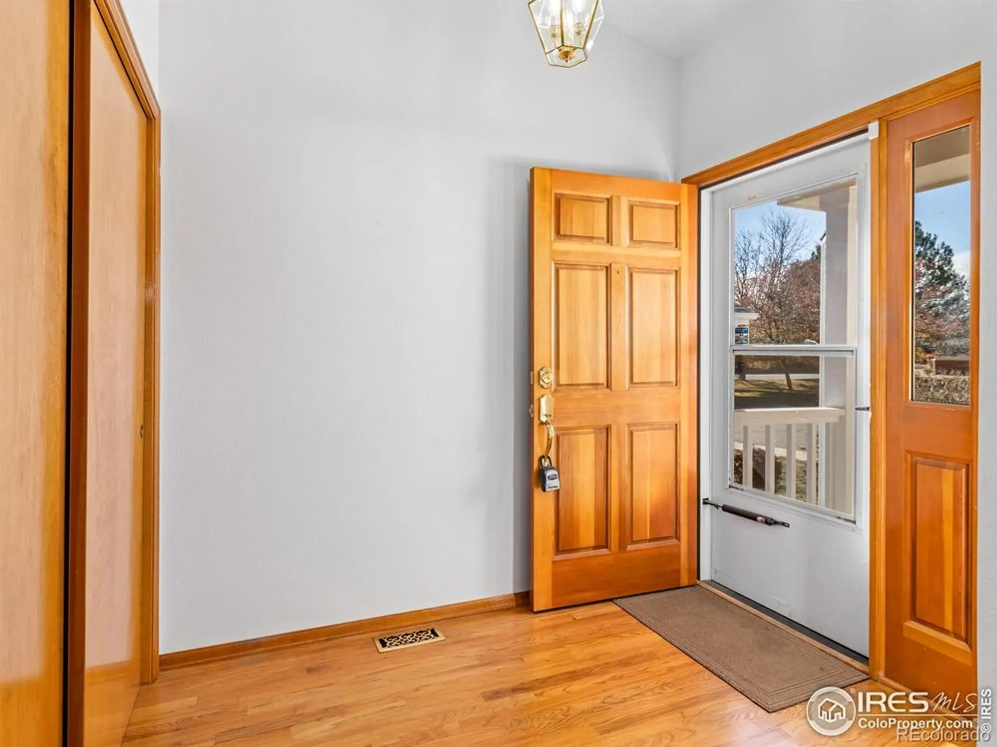 Property Slideshow image 14 of 24 | 1520 tulip ct, Longmont, CO, 80501