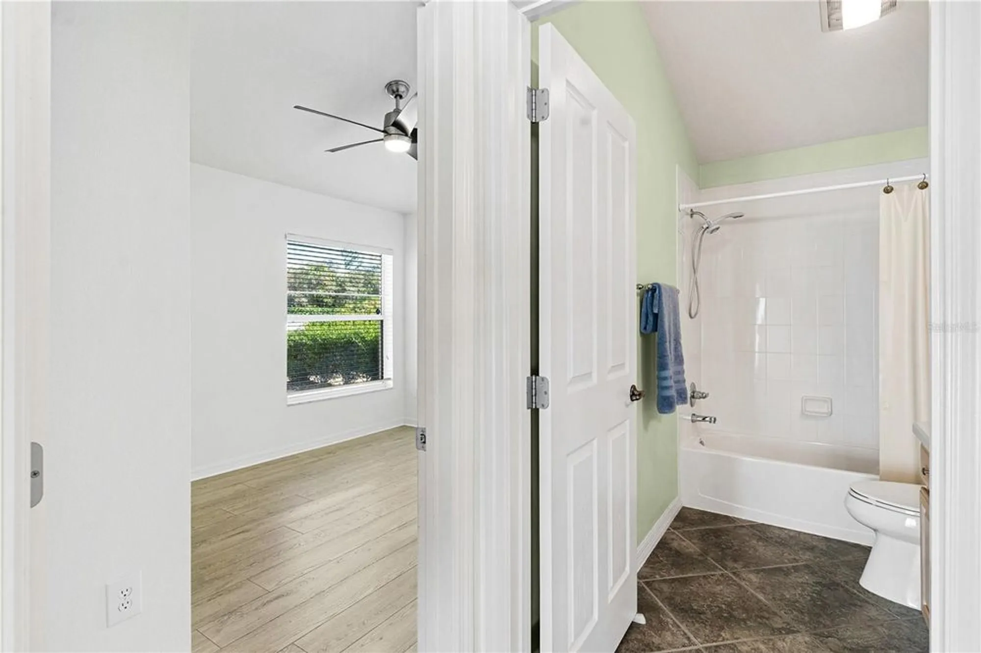 Property Slideshow image 16 of 30 | 17086 se 75th wickson ct, The Villages, FL, 32162