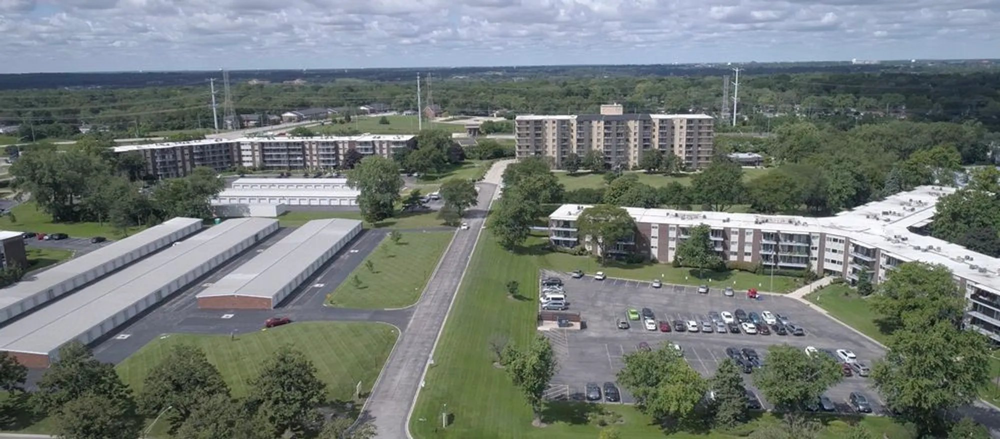 Property Slideshow image 22 of 25 | 5540 walnut ave apt 6b, Downers Grove, IL, 60515