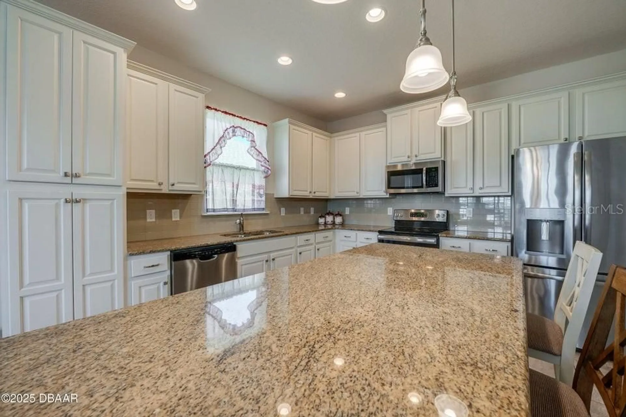 Property Slideshow image 9 of 41 | 15 shear water trl, Ormond Beach, FL, 32174