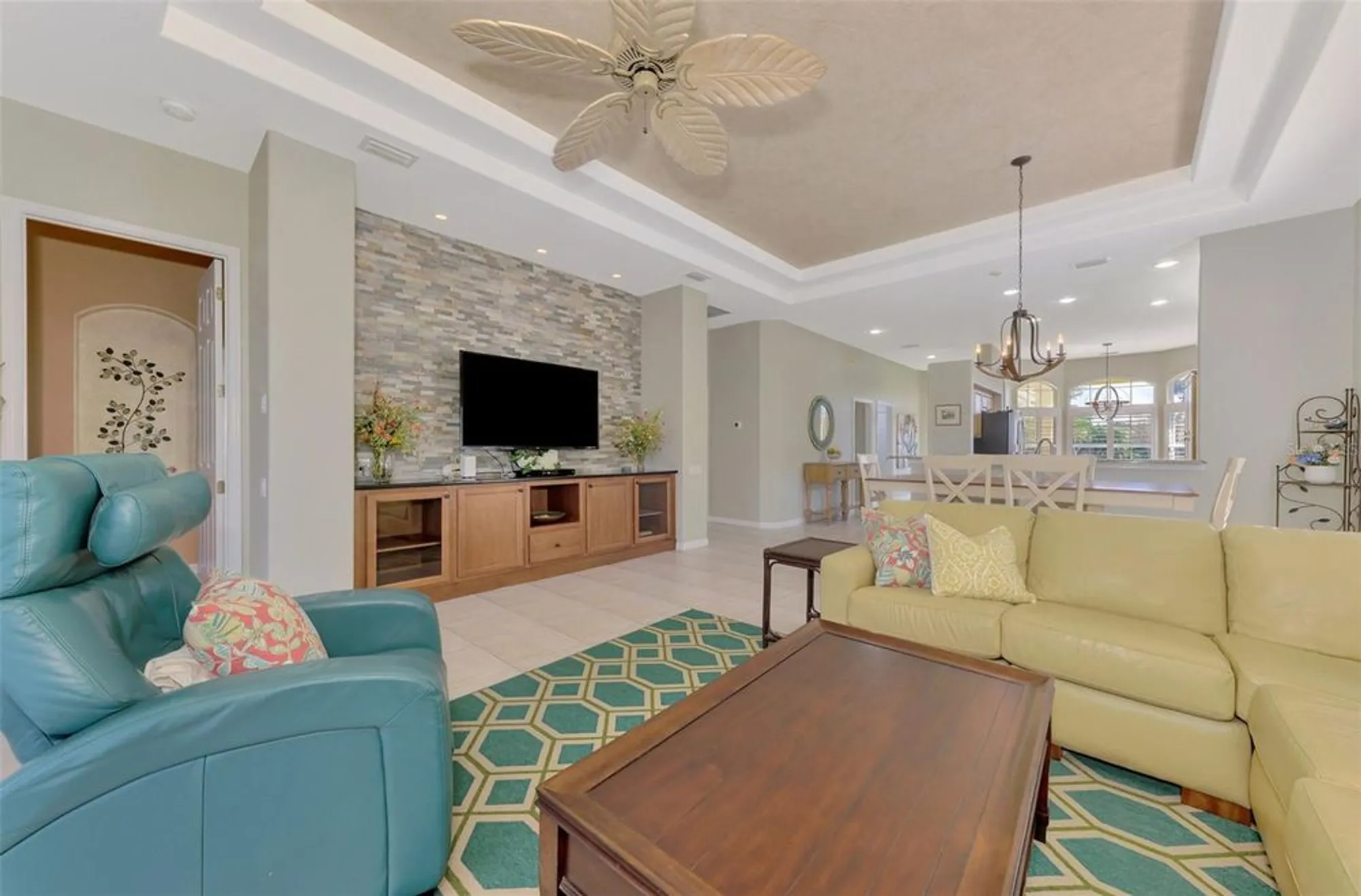 Property Slideshow image 17 of 88 | 3307 osprey ln, Port Charlotte, FL, 33953