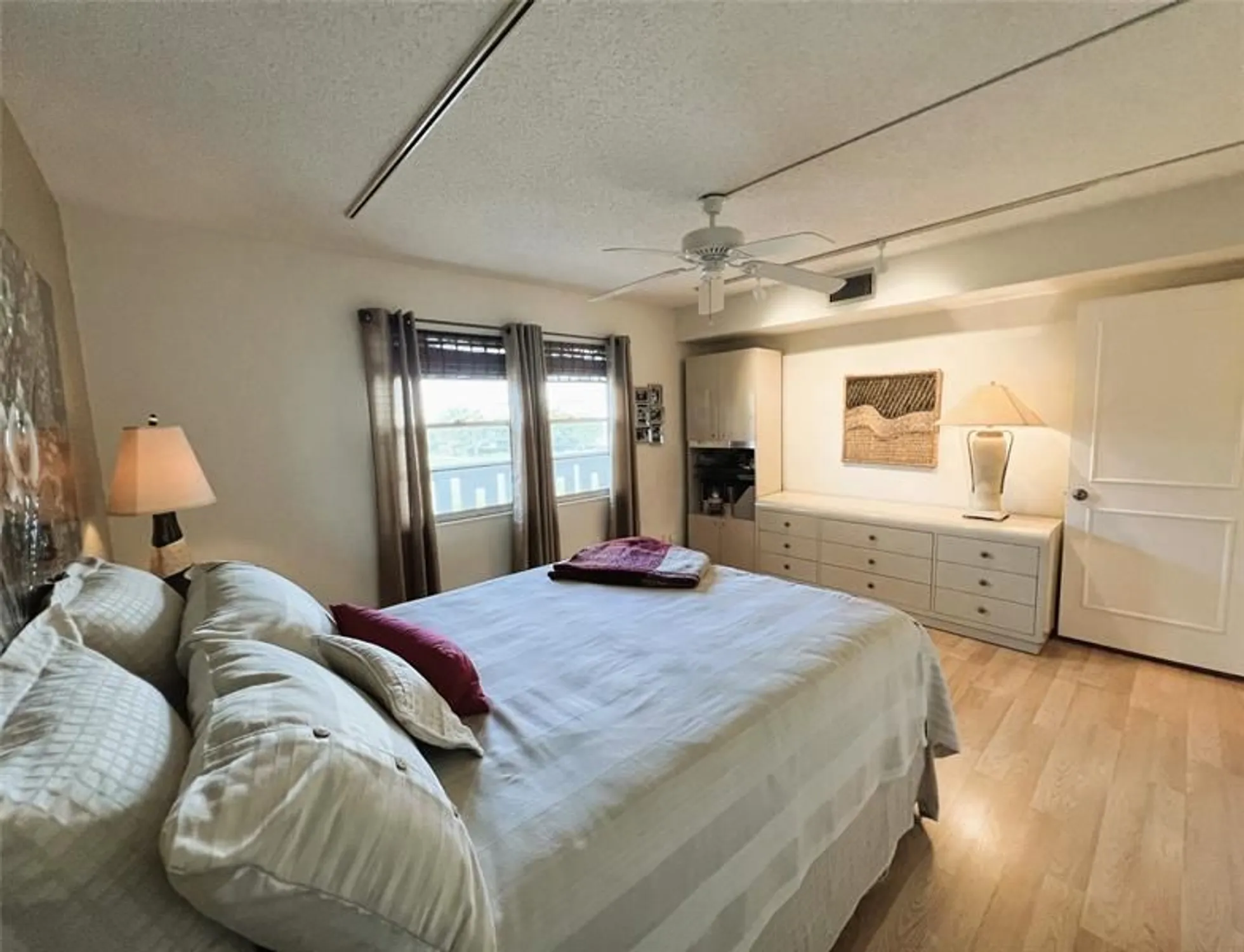 Property Slideshow image 20 of 42 | 3303 aruba way d3, Coconut Creek, FL, 33066